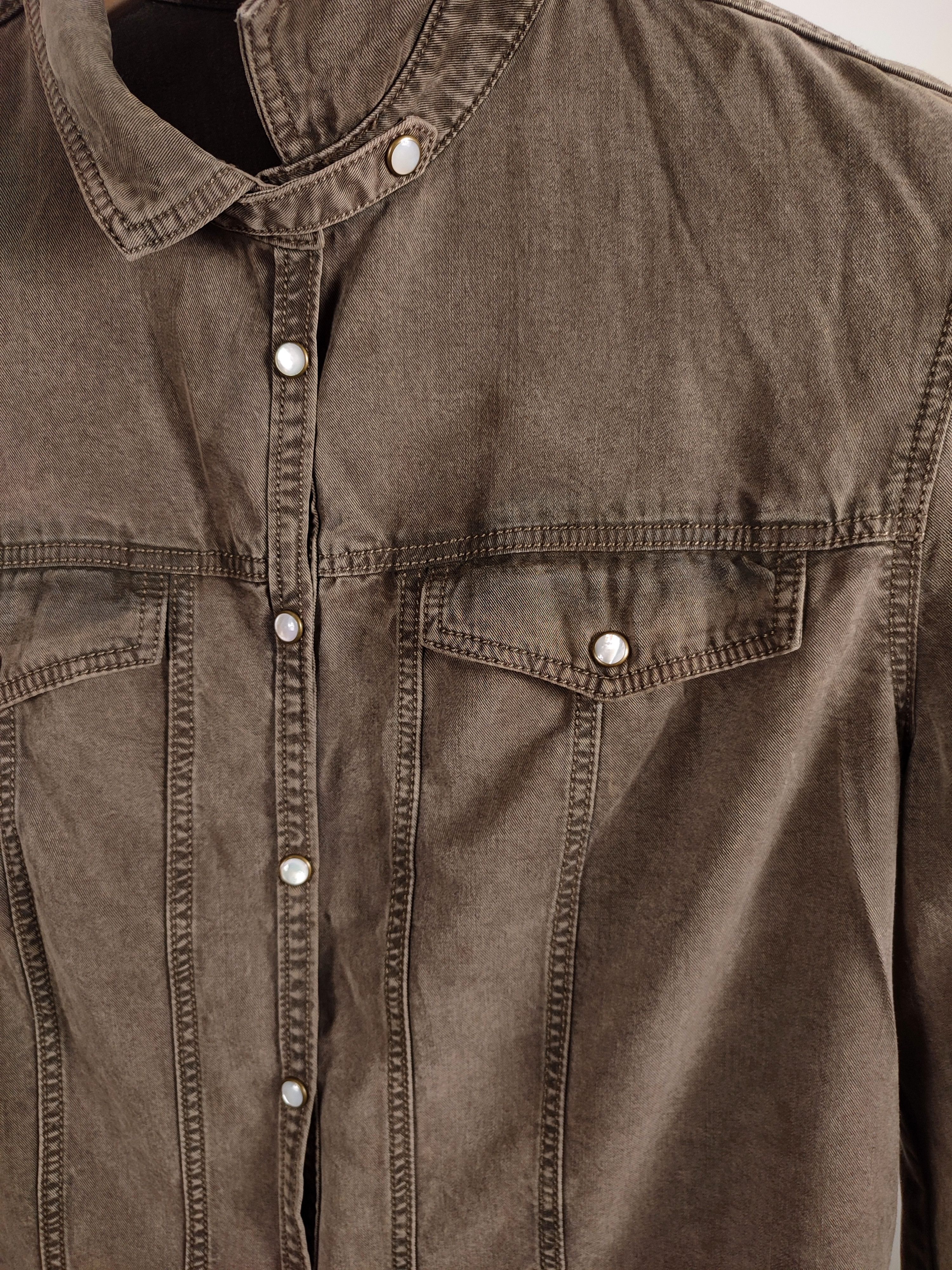 Burberry Burberry Viscose Shirt Size L / US 10 / IT 46 - 6 Thumbnail