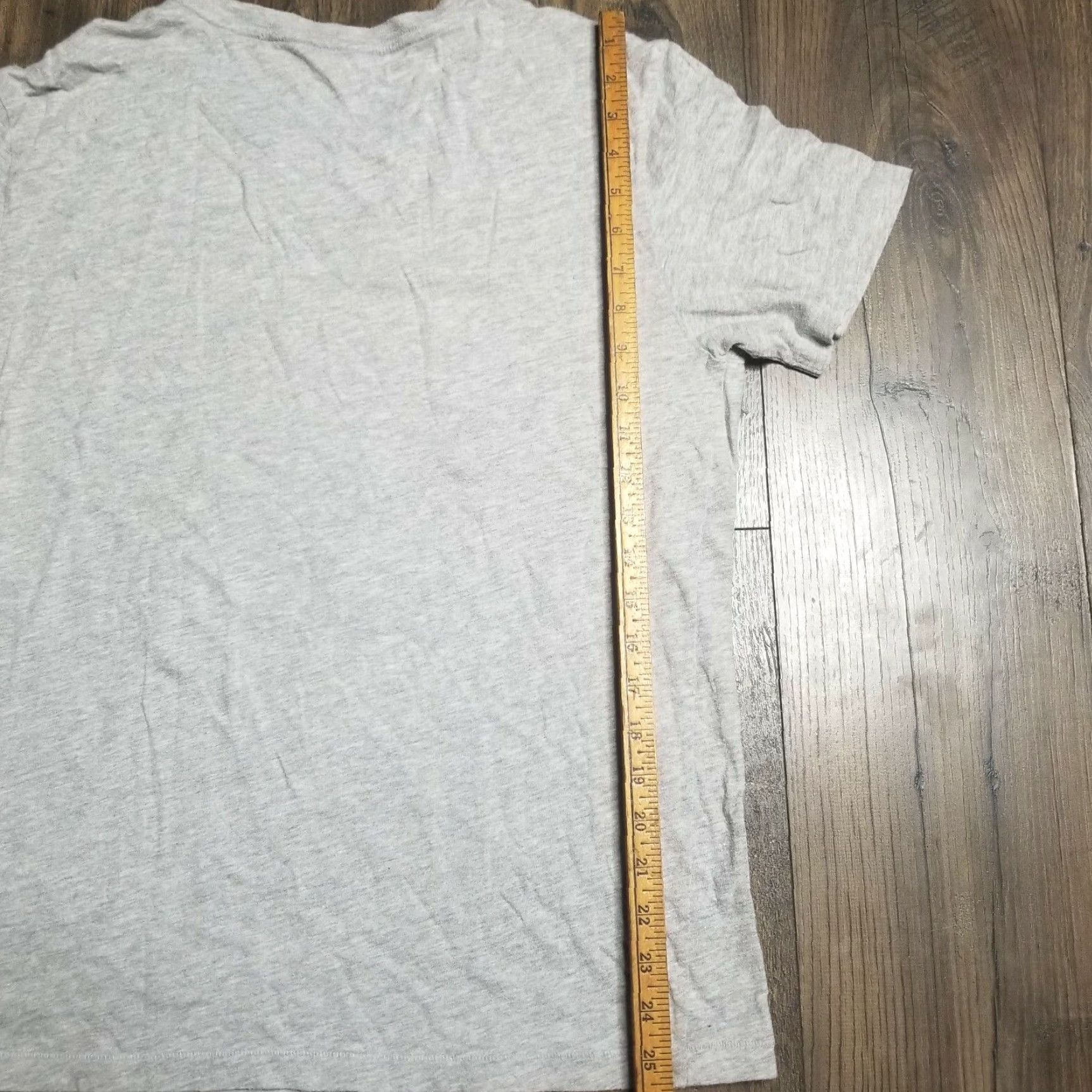 Gap Gap Beatles John Lennon 1974 Graphic Tee Men's Medium Gray Short Sleeve Size US M / EU 48-50 / 2 - 3 Thumbnail