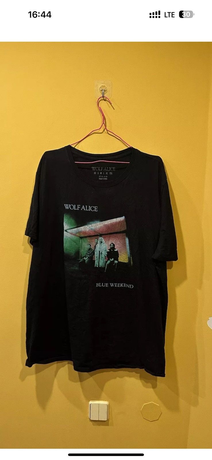 Other Wolf Alice Shirt Mens Black 2022 Tour Concert Band Weekend Size US L / EU 52-54 / 3 - 1 Thumbnail