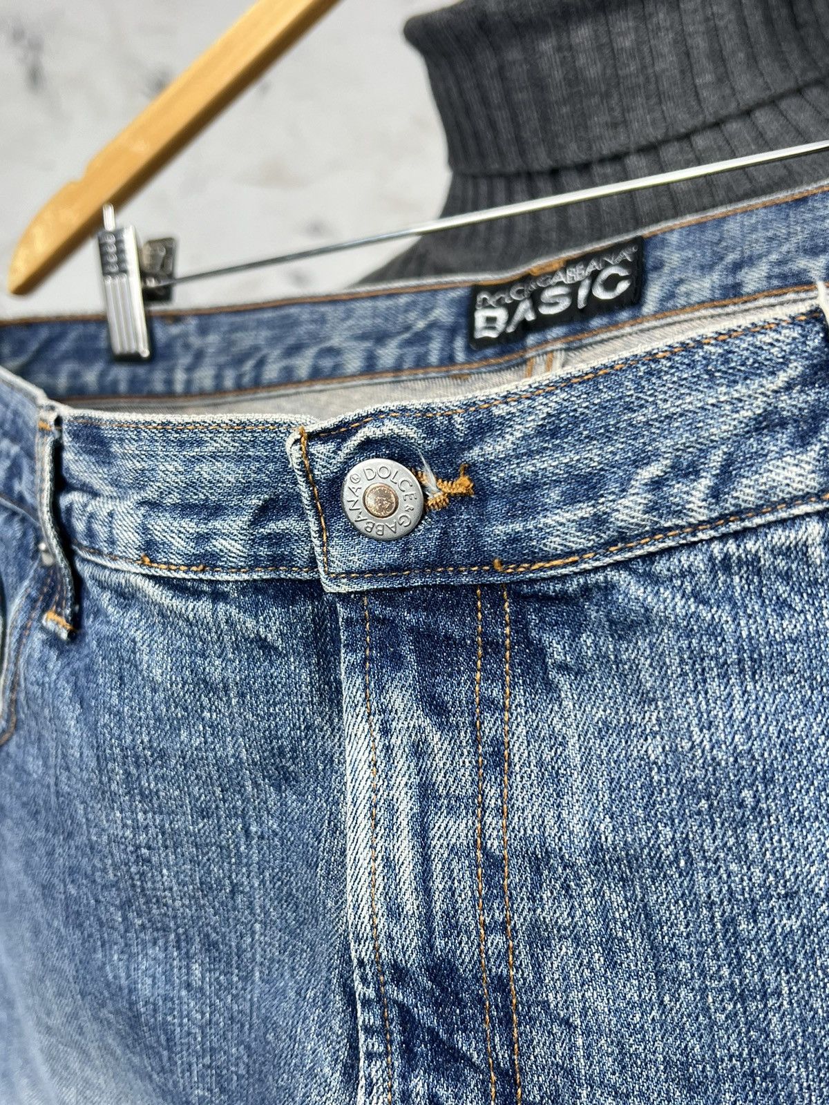 Dolce & Gabbana Vintage Dolce & Gabbana Basic Jeans Size 40 - 32 Size US 40 / EU 56 - 11 Thumbnail
