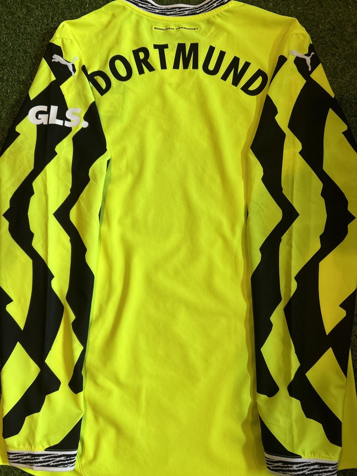 Puma 24/25 Borussia Dortmund Anniversary Fourth Shirt Size US L / EU 52-54 / 3 - 2 Thumbnail