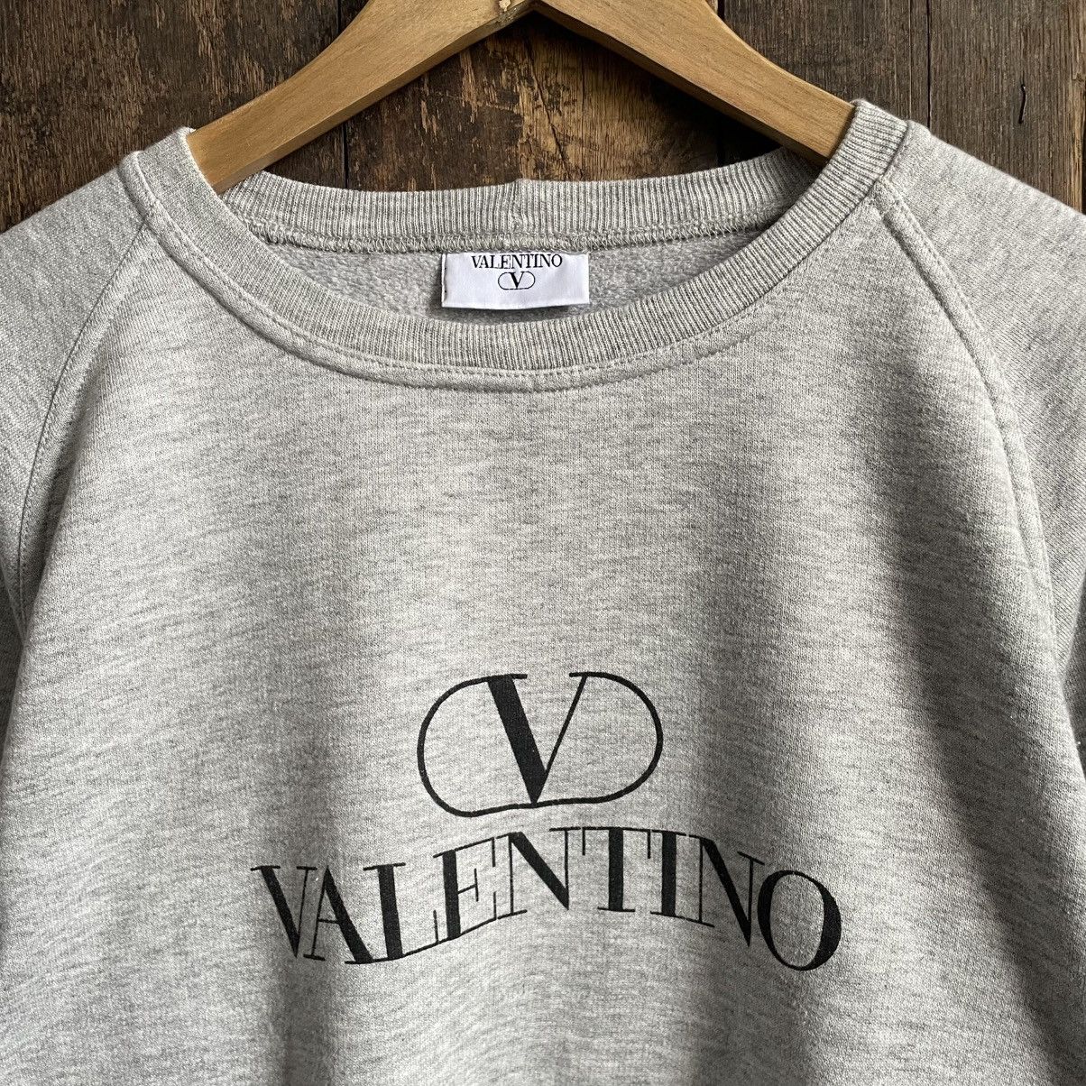 Valentino × Vintage Vintage Valentino Crewneck Sweatshirt Size US M / EU 48-50 / 2 - 2 Thumbnail