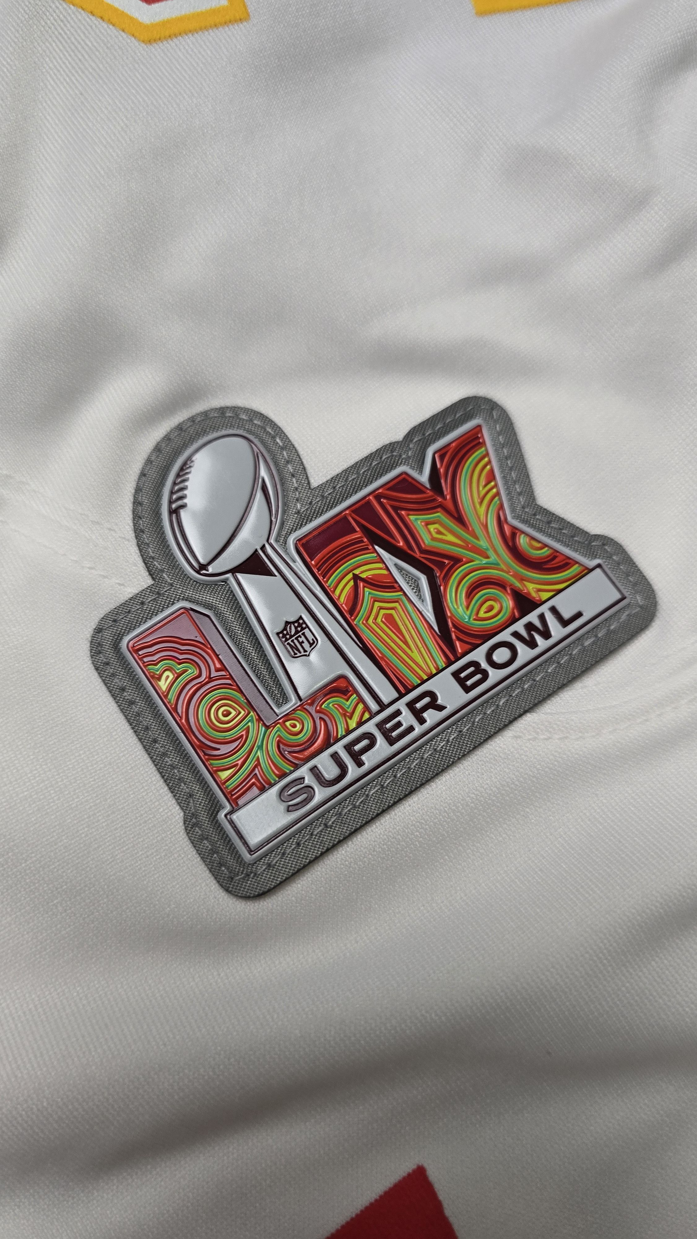 Nike Mahomes #15 Chiefs Super Bowl LIX Tundra White Game Jersey Size US XL / EU 56 / 4 - 13 Thumbnail