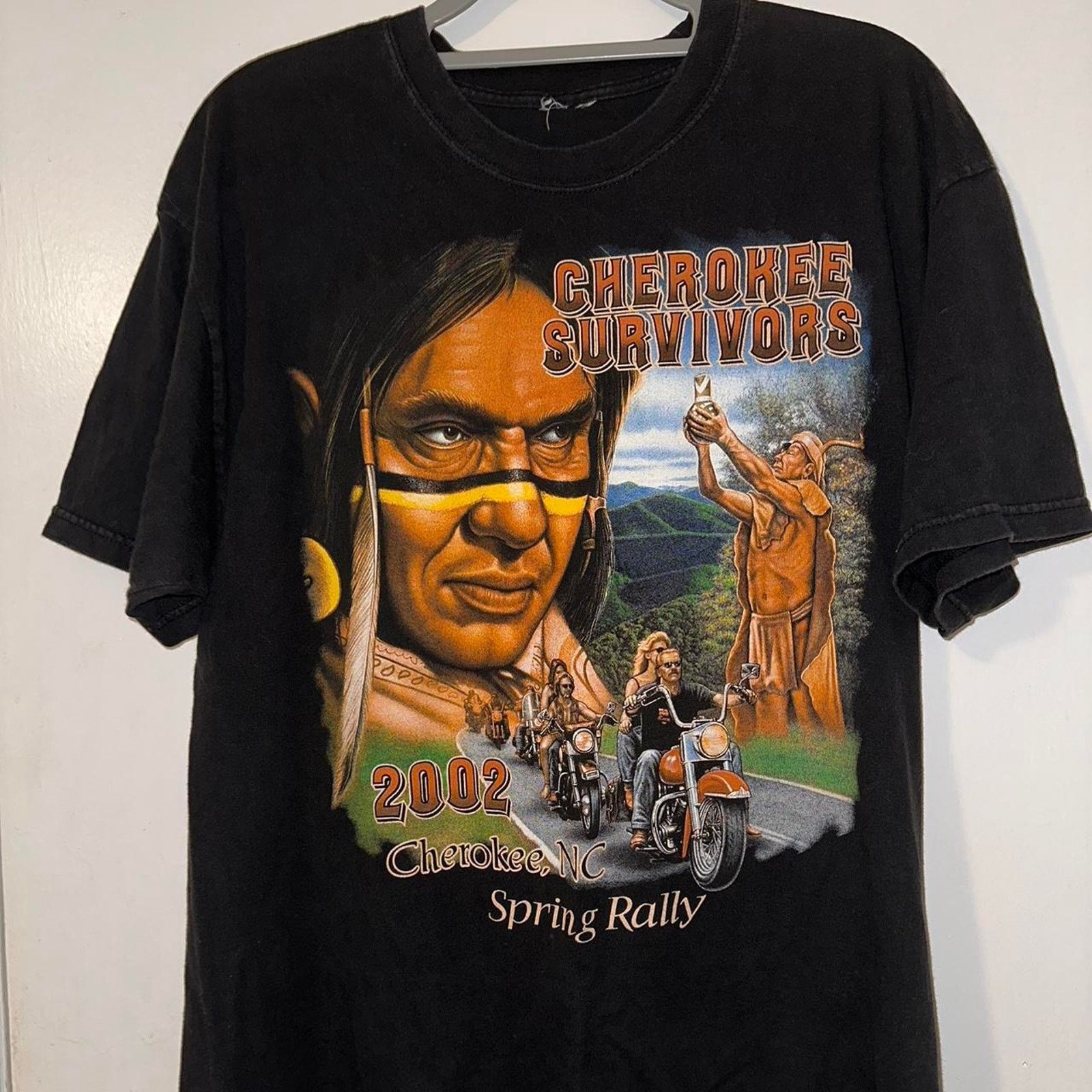 Harley Davidson Vintage 2002 Cherokee Survivors Motorcycle T shirt size L Size US L / EU 52-54 / 3 - 1 Thumbnail