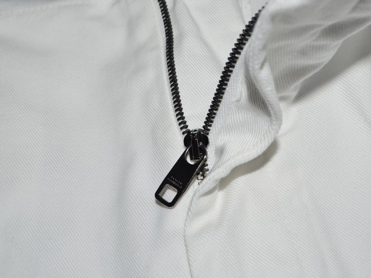 Dolce & Gabbana Dolce & Gabbana Size 56 Men Pocket Shorts White Cotton Size US 38 / EU 54 - 9 Thumbnail