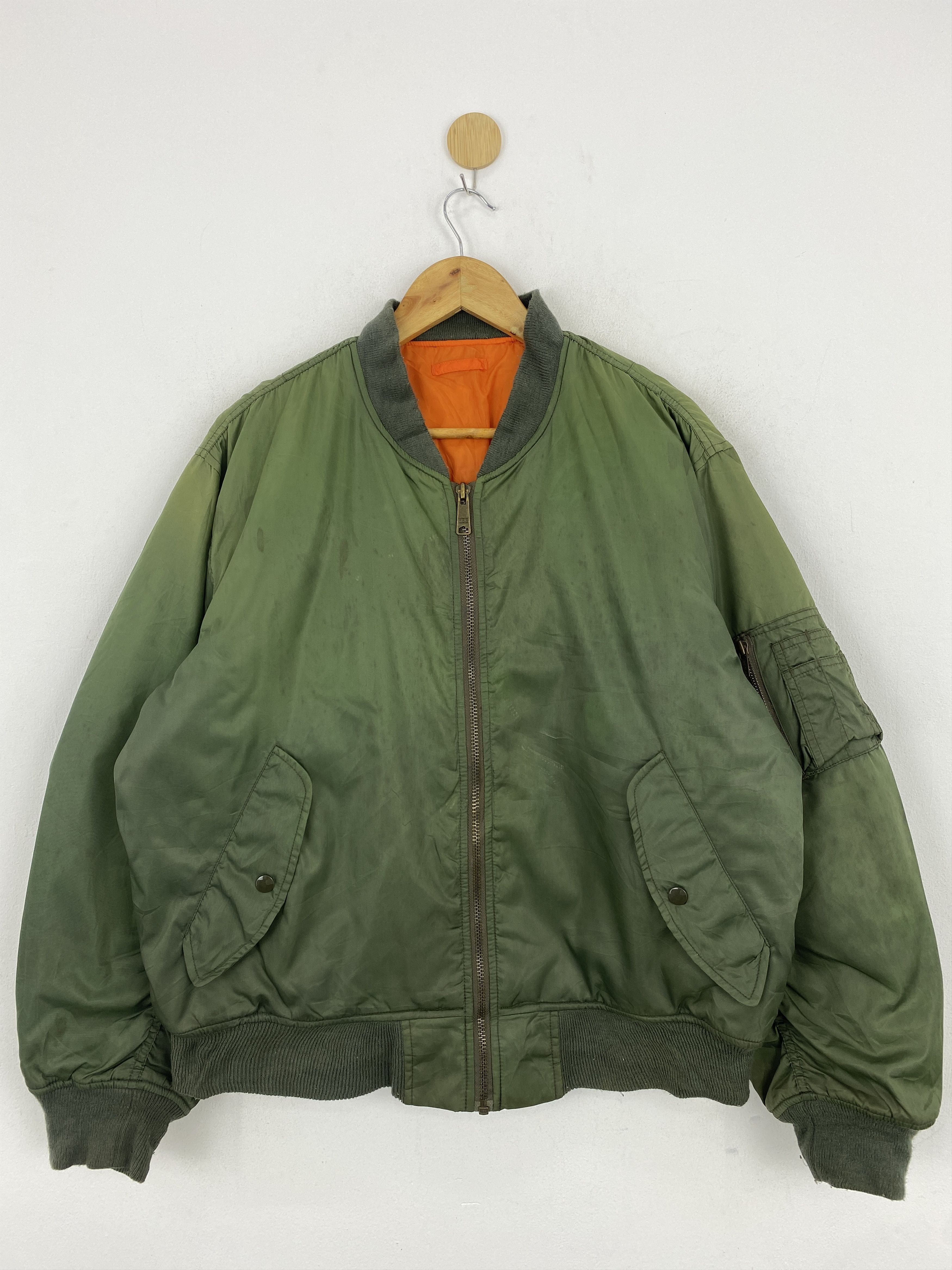 image of Bomber Jacket x Uniqlo Vintage Uniqlo Bomber Zipper Flight Jacket in Green, Men's (Size Large)