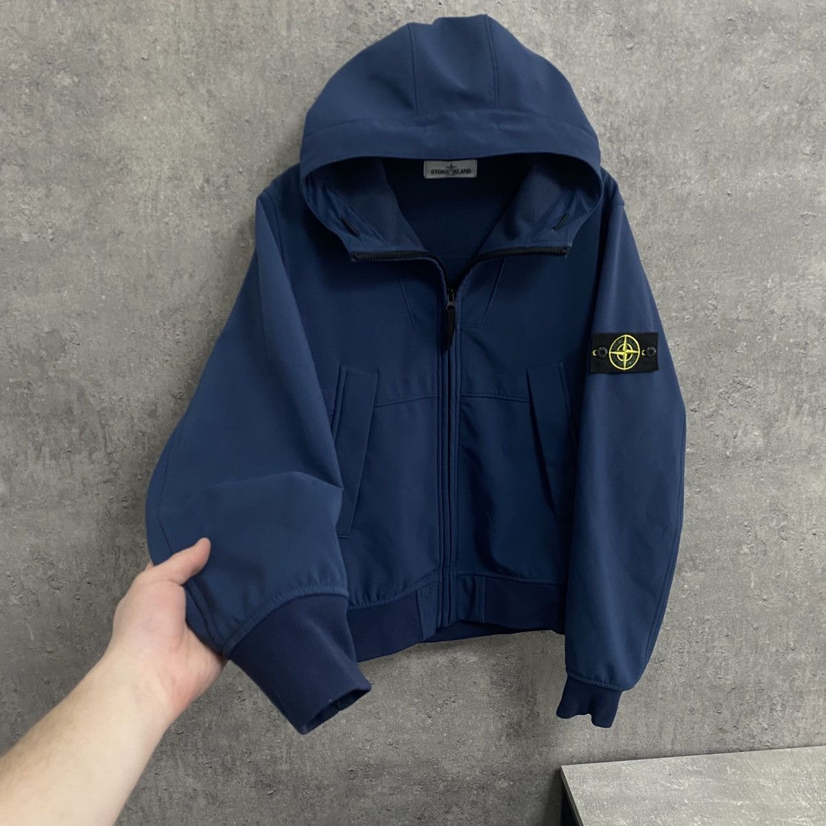 Stone Island Vintage Stone Island Soft Shell-R Hooded Jacket Size US M / EU 48-50 / 2 - 2 Thumbnail