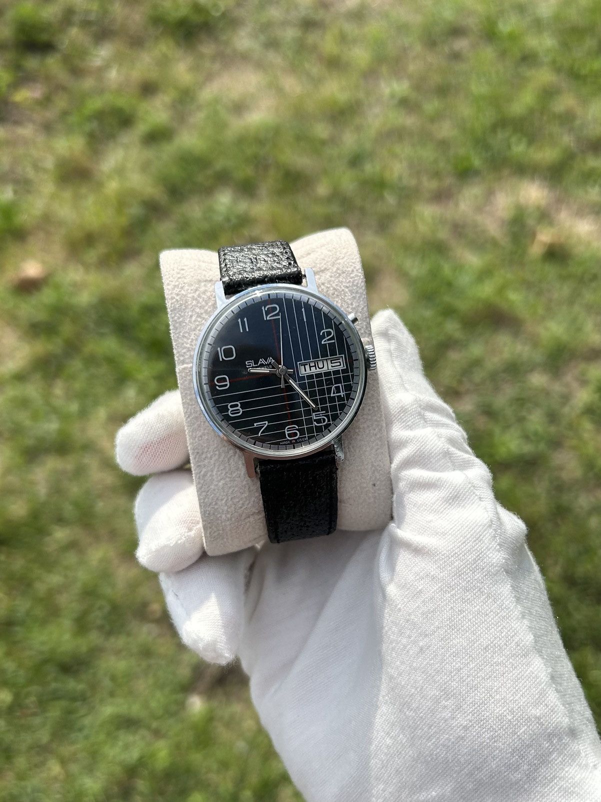 Vintage Vintage Watch Slava USSR Soviet Mechanical 1980s Size ONE SIZE - 2 Thumbnail