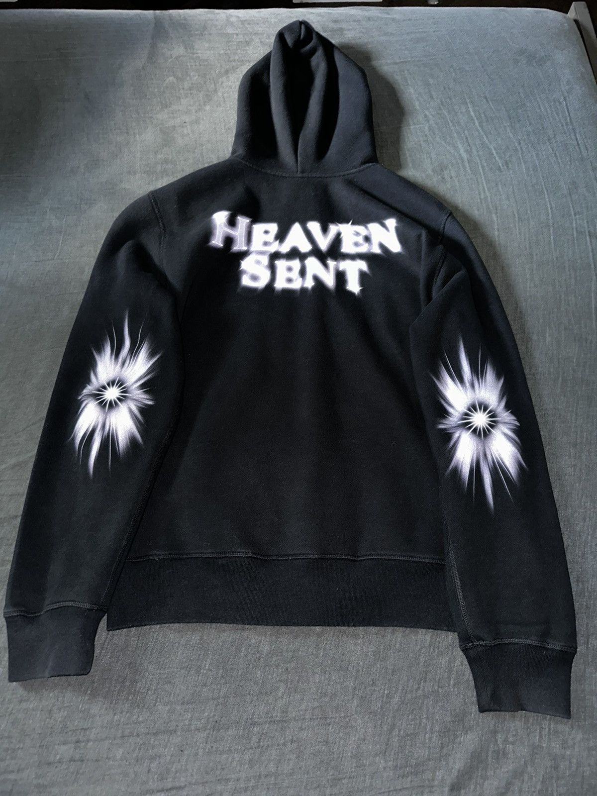 Nonidenticall hoodie Handpainted Sent outlet from Heaven Angel Full Face Zip Y2K M