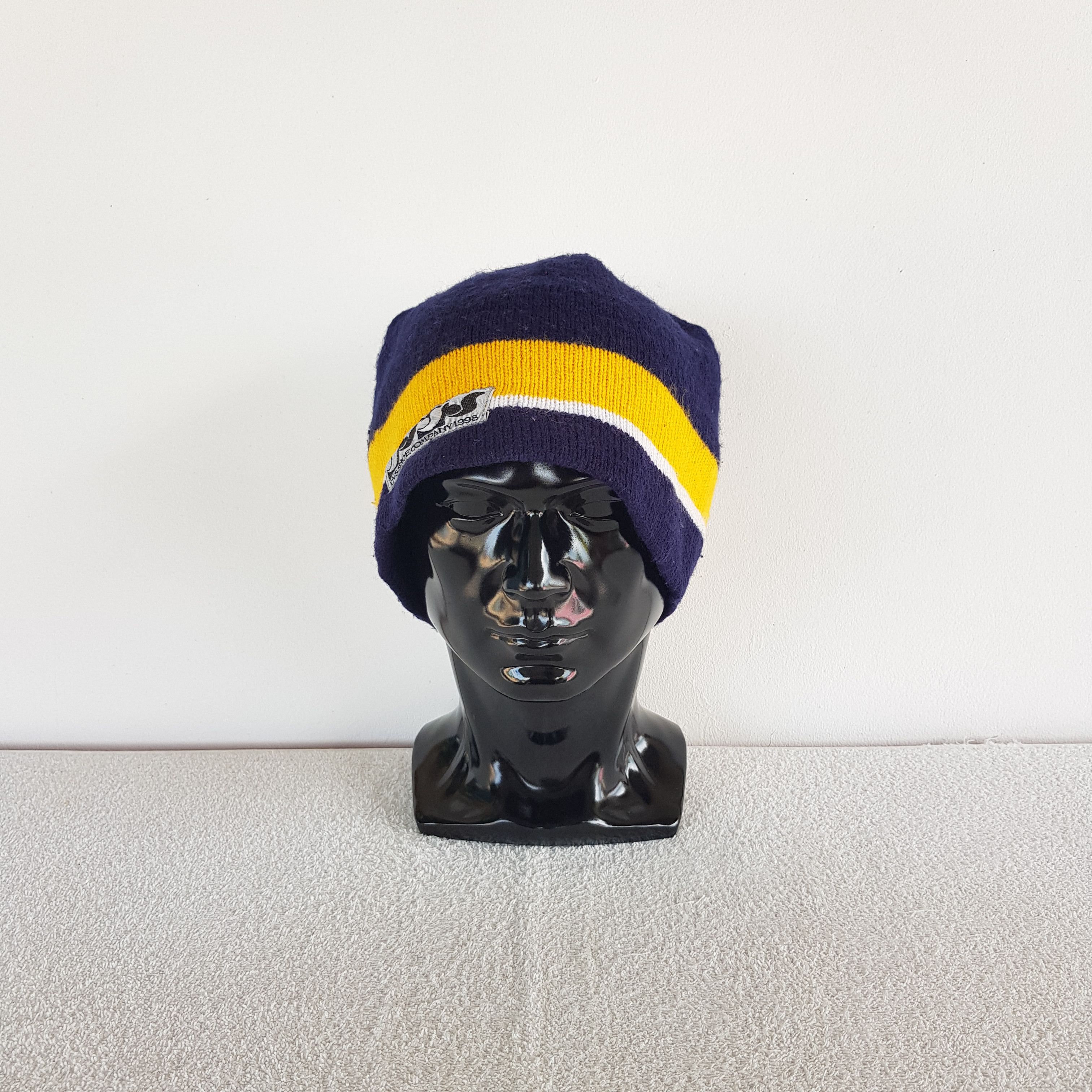Japanese Brand Vintage DVS Shoes Beanie Made in USA Snow Caps Hats Size ONE SIZE - 2 Thumbnail