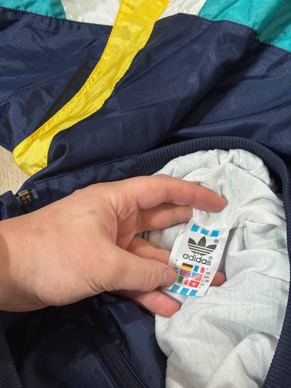 Adidas Vintage 90s Adidas Track Suit Made In Taiwan Size L Size US L / EU 52-54 / 3 - 6 Thumbnail