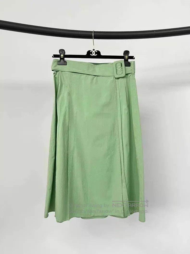 Loro Piana Loro Piana Green Skirt Size 27" / US 4 / IT 40 - 1 Thumbnail