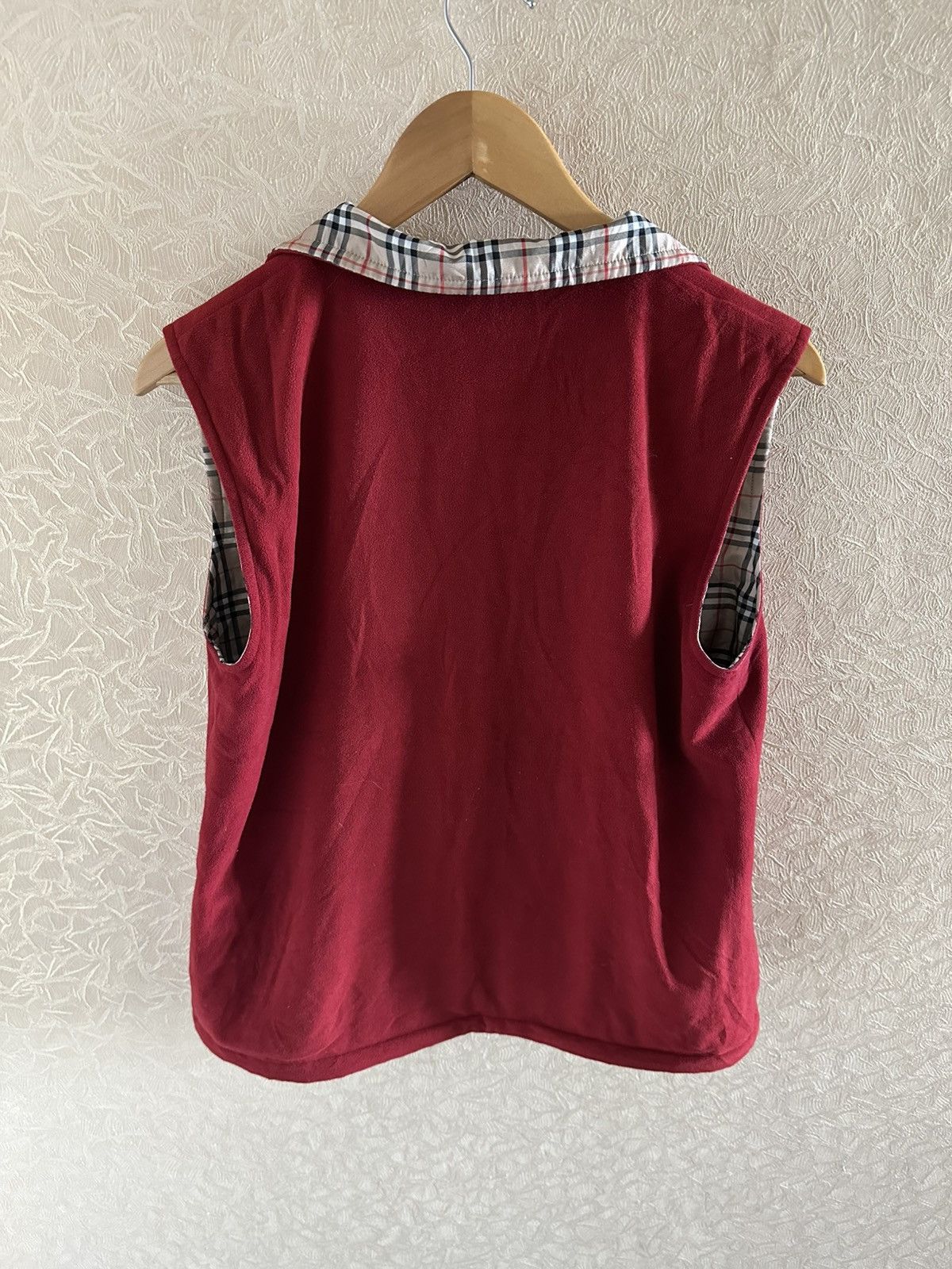 Burberry Burberry double-sided vest size M red/ multicolor Size US M / EU 48-50 / 2 - 4 Thumbnail