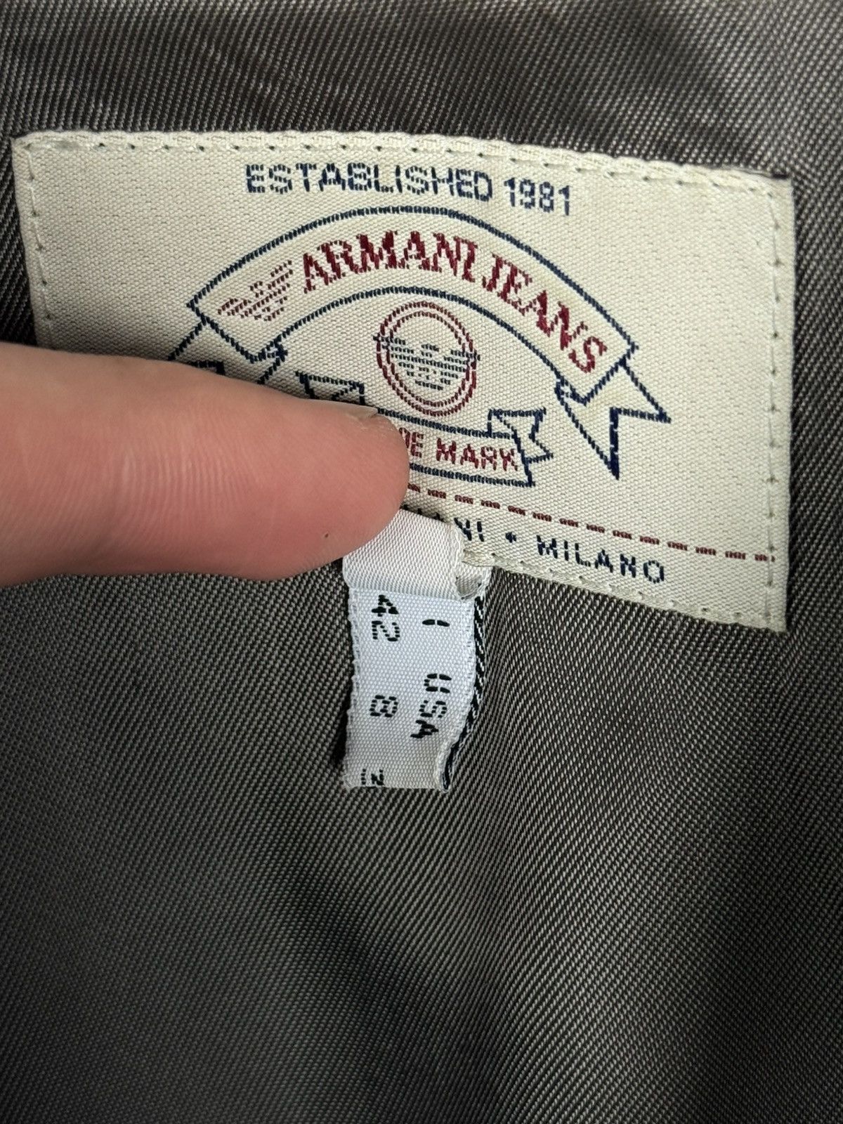Armani Vintage Armani Jeans Wool Women’s Coat Jacket Size M / US 6-8 / IT 42-44 - 9 Thumbnail
