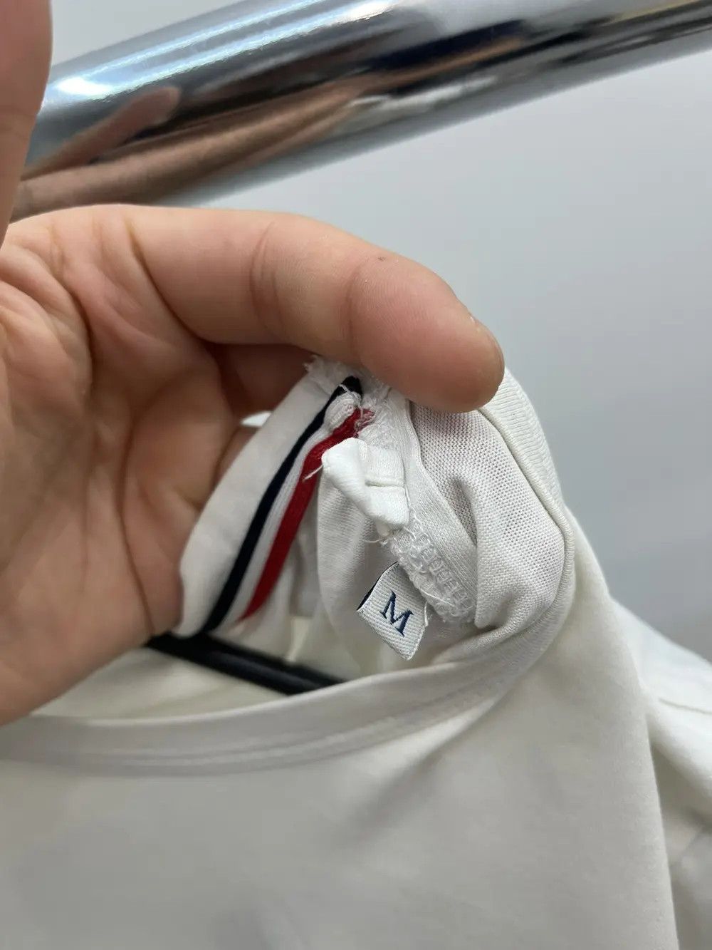 Moncler Moncler Logo Embroidered Cotton Tee Size US M / EU 48-50 / 2 - 6 Thumbnail