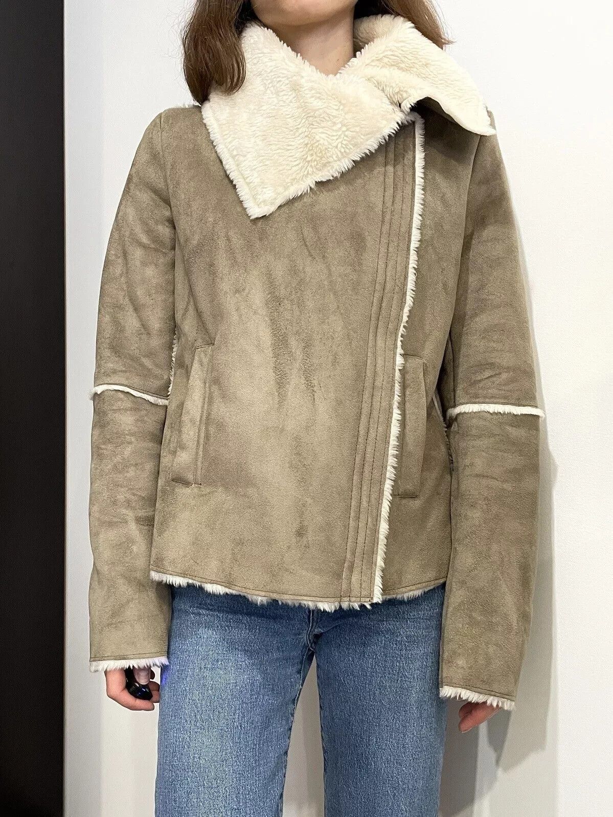 United Colors Of Benetton United Colors Of Benetton Faur Faux Shearling y2k Jacket Size M / US 6-8 / IT 42-44 - 2 Thumbnail