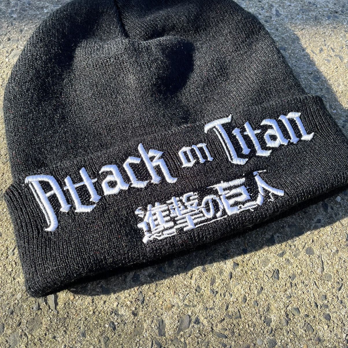 Anime × Vintage Vintage Attack on Titan Beanie Hat Size ONE SIZE - 2 Thumbnail