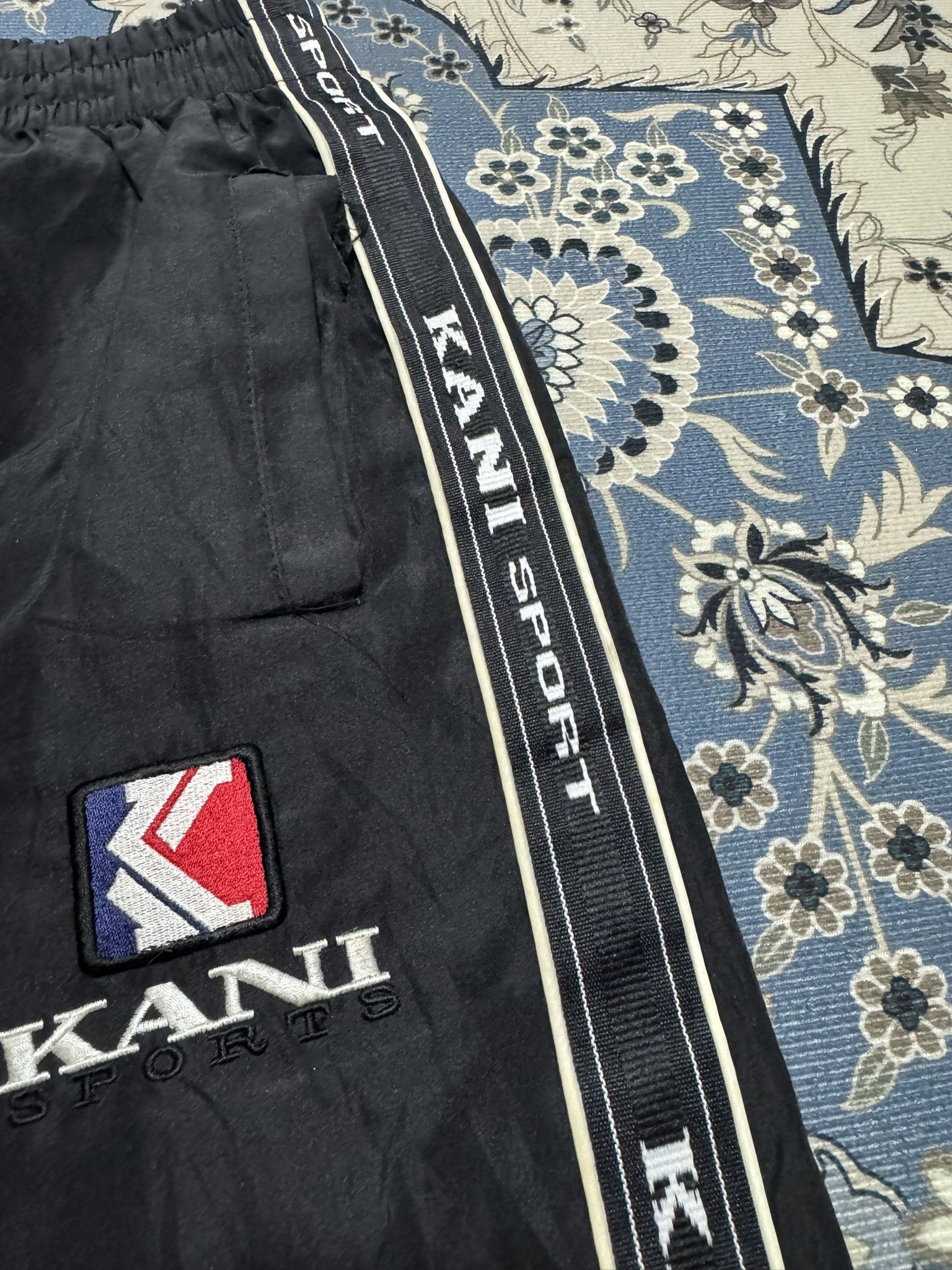 Japanese Brand × Karl Kani Vintage 90’s Karl Kani Side Tape Track Pants Jogger Size US 32 / EU 48 - 3 Thumbnail