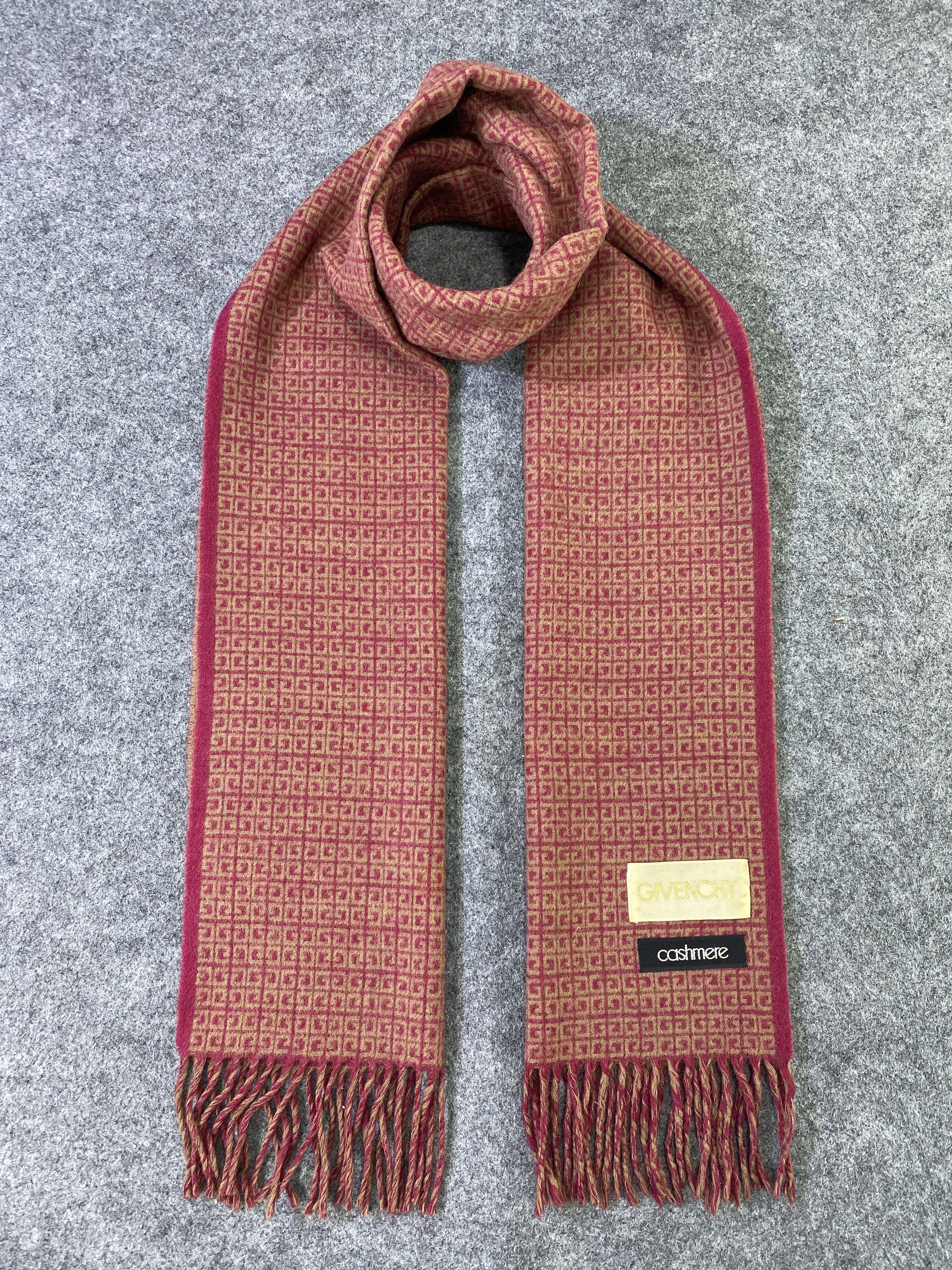 Givenchy Givenchy monogram Scarf / Muffler / Neckwear -T811 Size ONE SIZE - 1 Thumbnail
