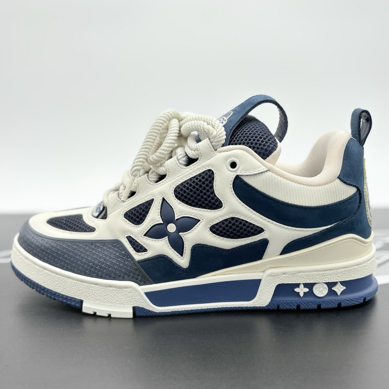 Louis Vuitton Louis Vuitton Skate ' Marine ' | SUPER CLEAN! Size US 9.5 / EU 42-43 - 8 Thumbnail
