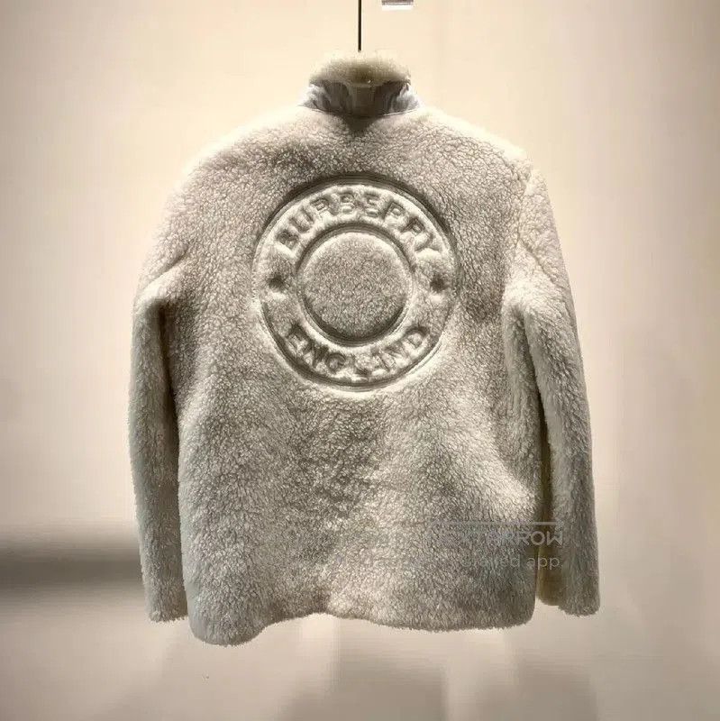 Burberry Burberry White Fleece Men's Outerwear. Size US M / EU 48-50 / 2 - 2 Thumbnail
