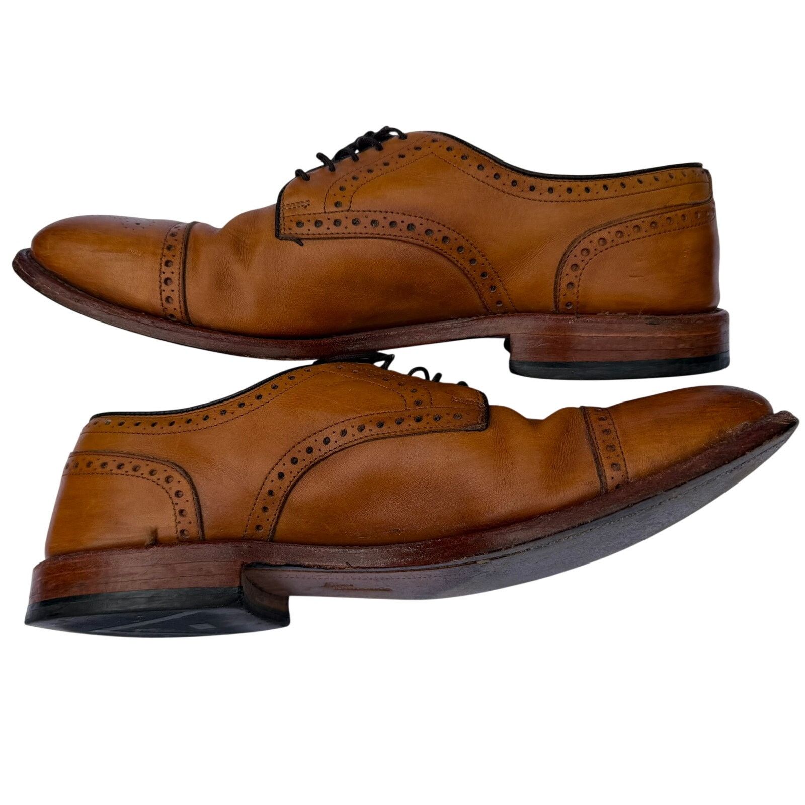 Allen Edmonds Allen Edmonds Colton Cap Toe Derby Tan Leather 10.5D Size US 10.5 / EU 43-44 - 6 Thumbnail