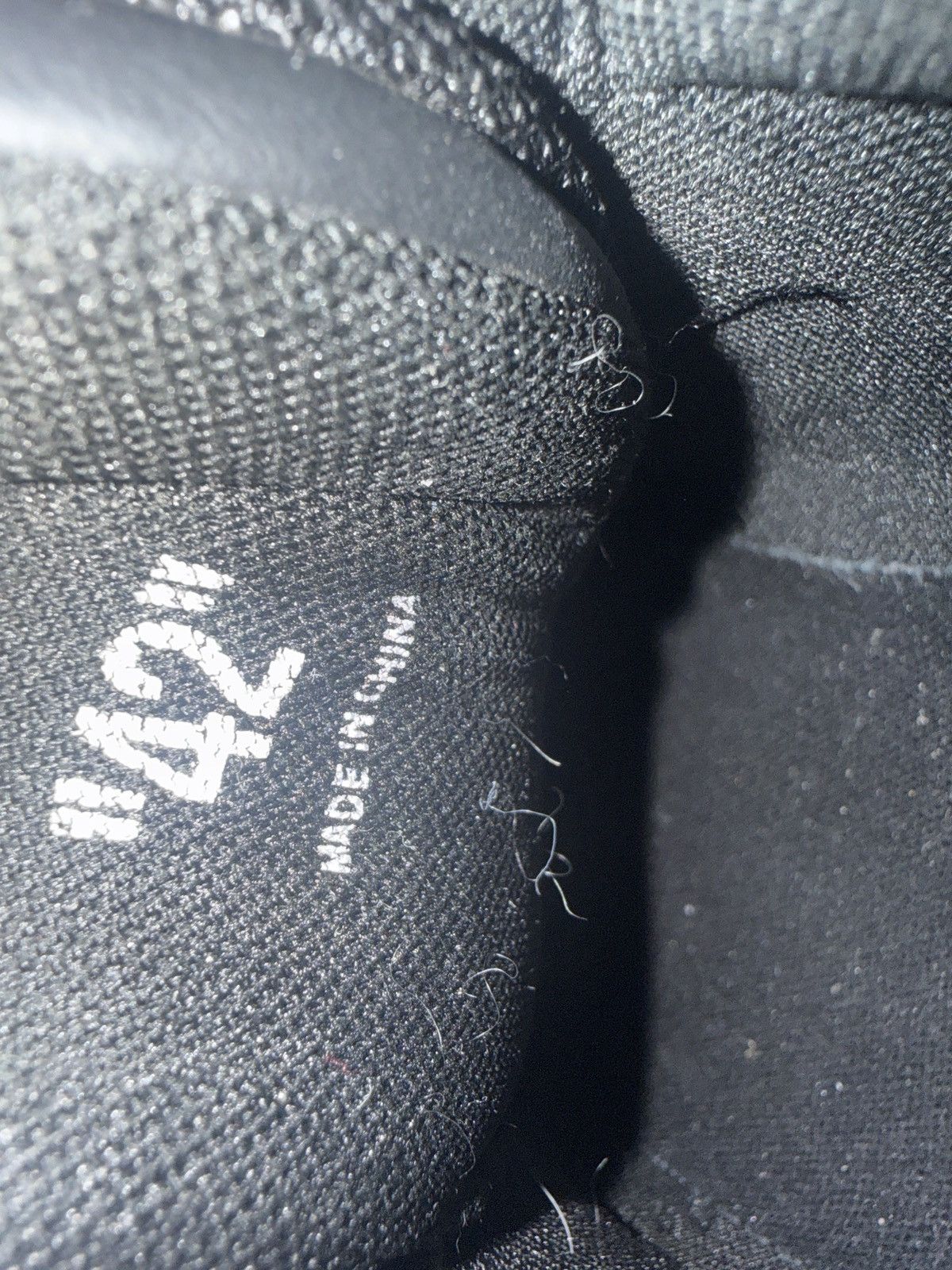 Off-White Off white OUT OF OFFICE Size US 9.5 / EU 42-43 - 3 Thumbnail