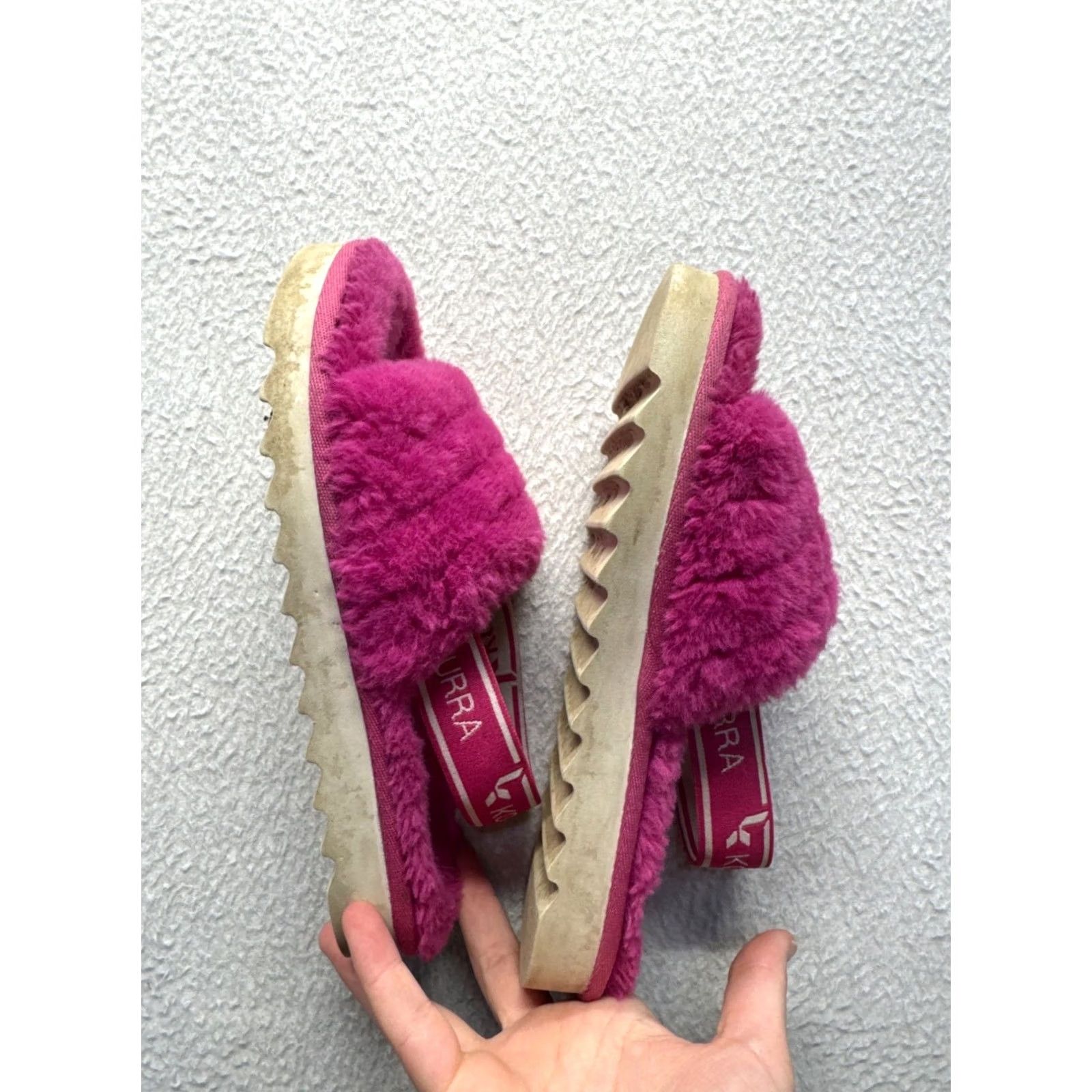 Vintage Koolaburra By UGG Pink Fluffy Slippers With Elastic Strap & Platform Sole Slipper Womens 10 Pink Platform Slipper Womens Size US 10 / IT 40 - 5 Thumbnail