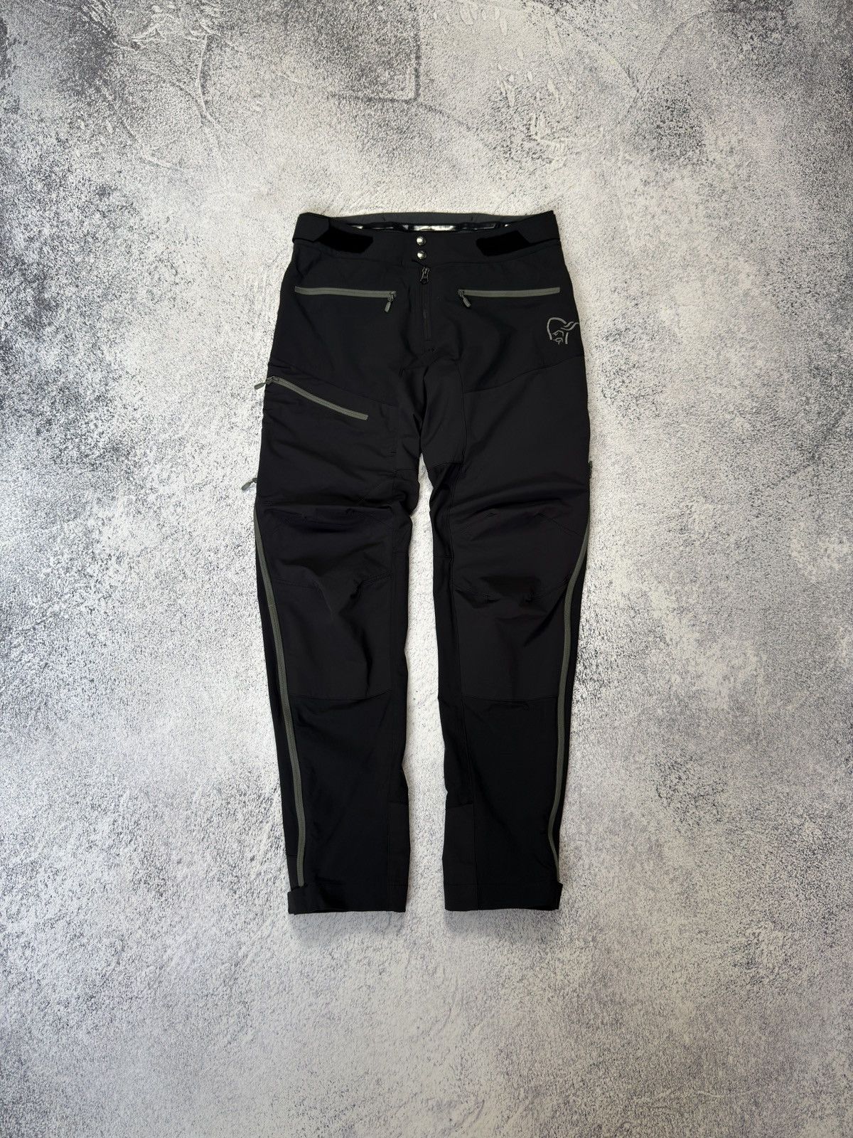 Norrona NORRONA Fjora Track Pants Outdoor Cargo Trousers Camping Size US 32 / EU 48 - 1 Thumbnail