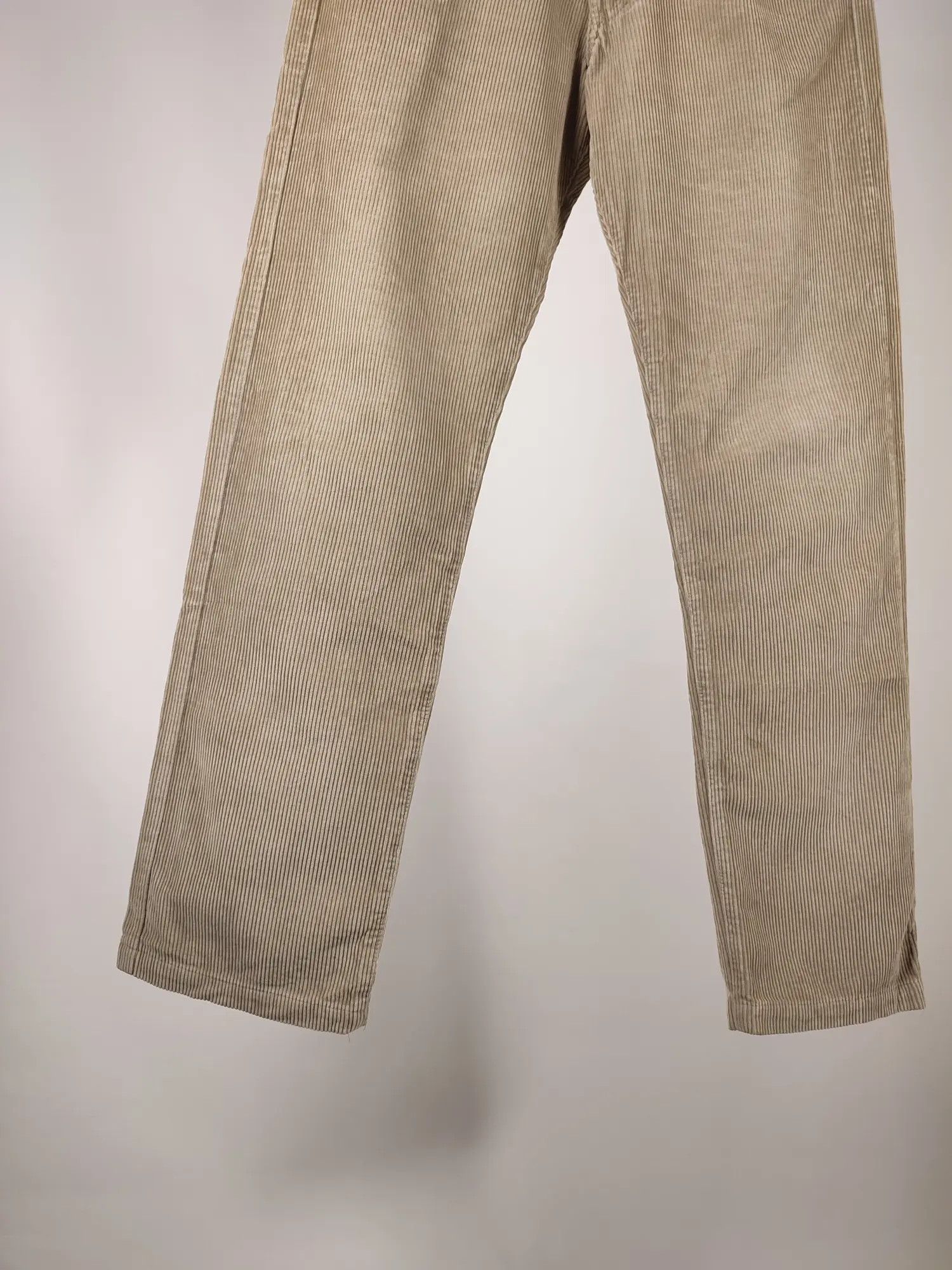 Hugo Boss Vintage Hugo Boss Corduroy Arkansas Casual Pants Size US 34 / EU 50 - 8 Thumbnail