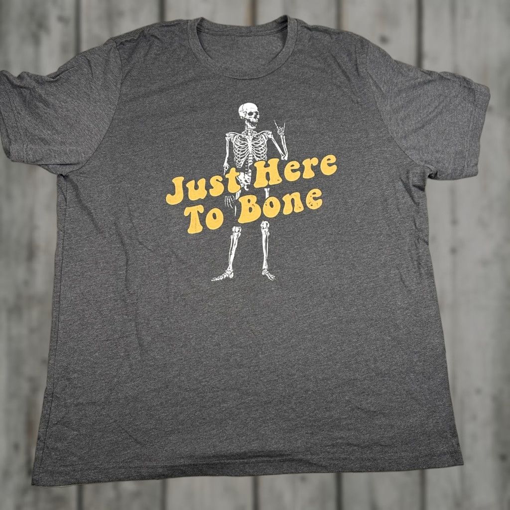 Hereu Just Here To Bone Shirt Adult XL Gray Skeleton Graphic Funny Halloween Tee Mens Size US XL / EU 56 / 4 - 1 Thumbnail