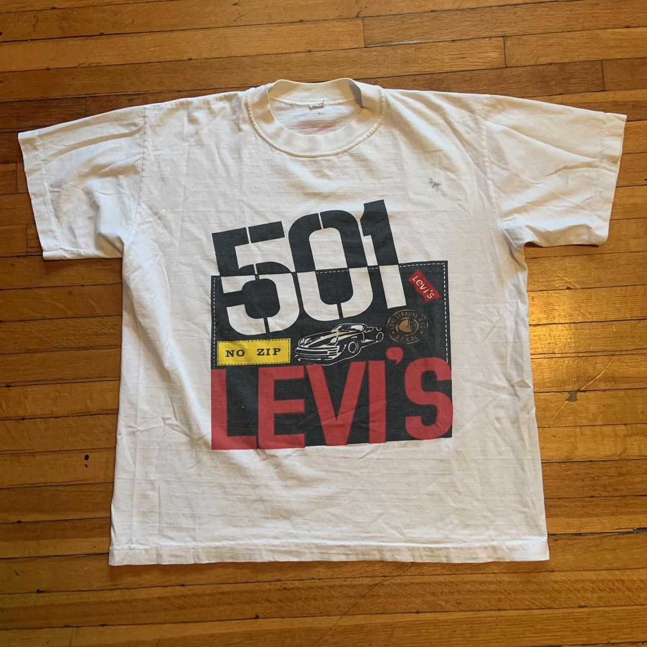 Designer Wild Vintage Levis 501 T Shirt 90s Medium Size US M / EU 48-50 / 2 - 2 Thumbnail