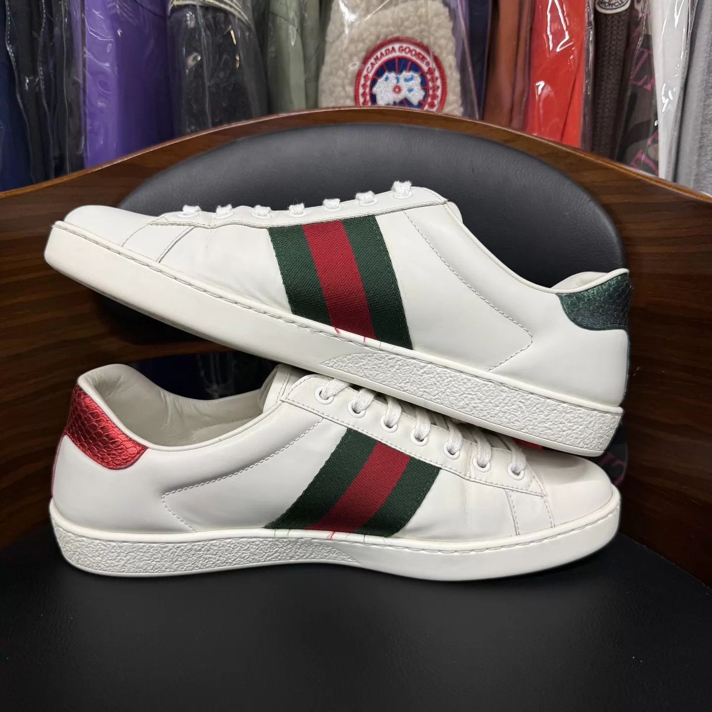 Gucci Gucci ACE White Bee Embroidered Sneaker 8.5 Size US 9.5 / EU 42-43 - 7 Thumbnail