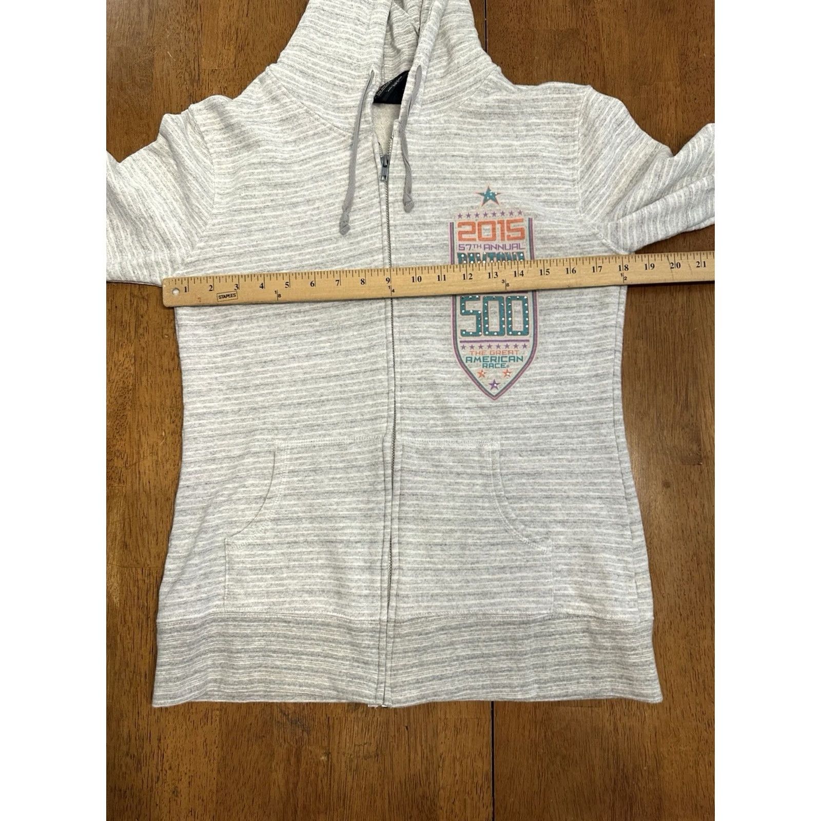 NASCAR VINTAGE 2015 Daytona 500 Womens Full Zip Hoodie Sweatshirt NASCAR M Gray Pullover Zip Hoodie Collectable Christmas Nascar Womens M Size M / US 6-8 / IT 42-44 - 6 Thumbnail