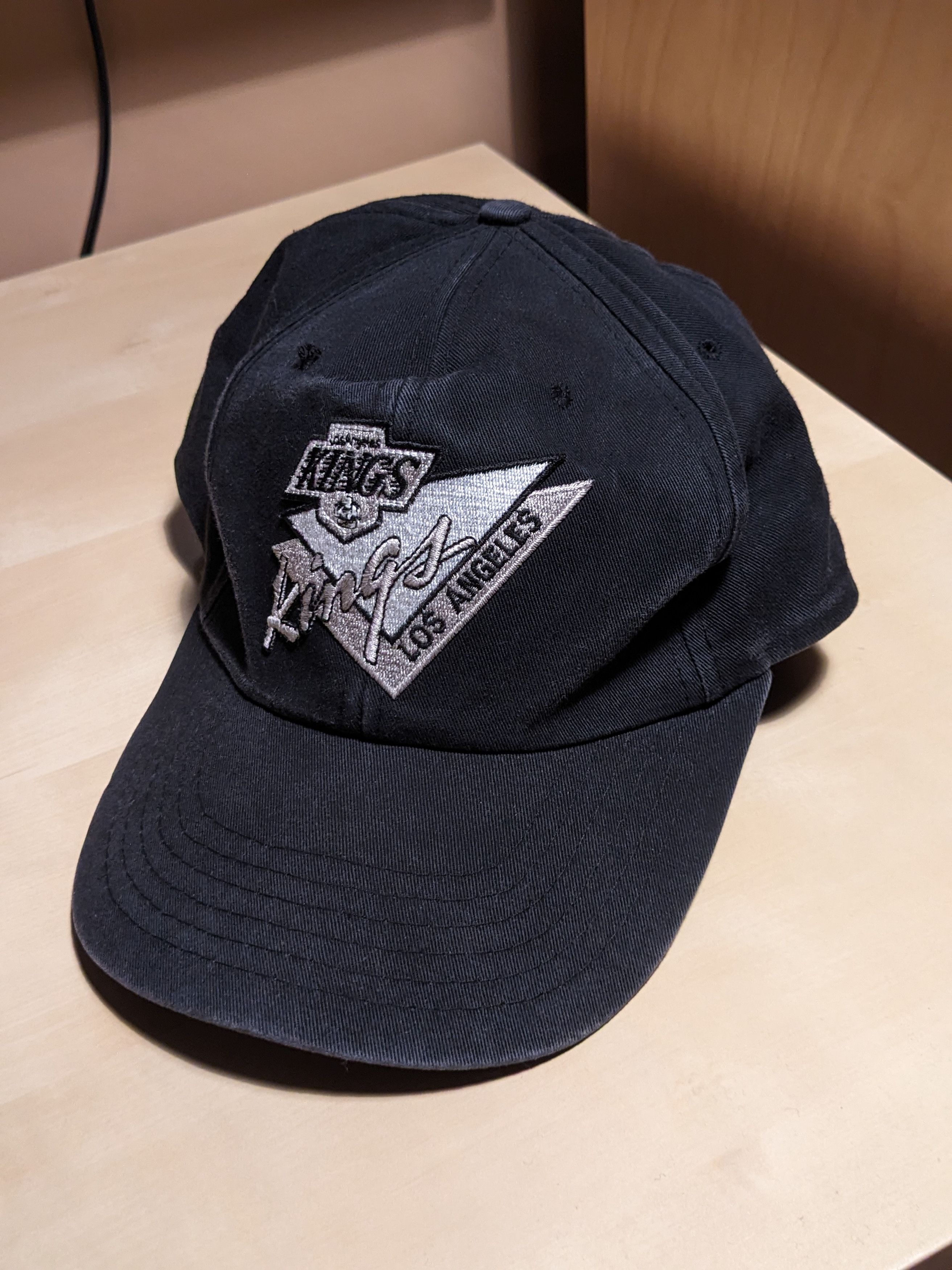 NHL vintage LA kings hat Size ONE SIZE - 1 Thumbnail