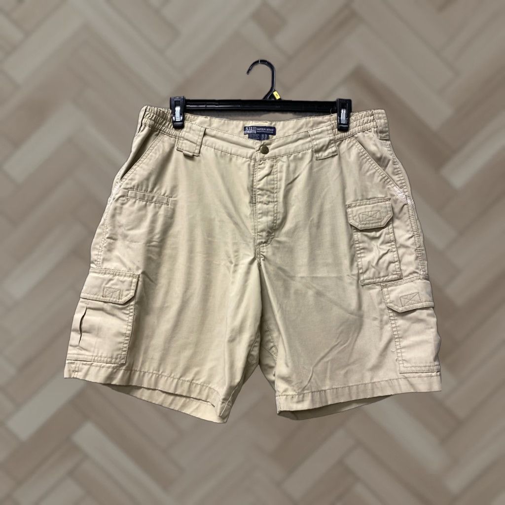 Vintage 5.11 Tactical Shorts Mens 38 Tan Cargo Performance Outdoors Utility /130-7 Short Size US 38 / EU 54 - 1 Thumbnail