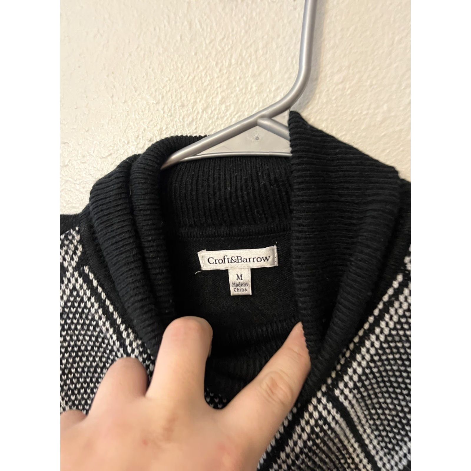 Croft & Barrow Croft & Barrow Women’s Sweater M Black Turtle Neck Argyle Pullover Size M / US 6-8 / IT 42-44 - 2 Thumbnail