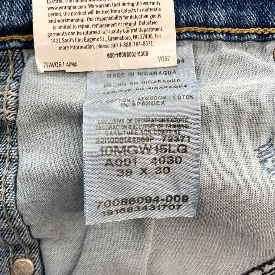 Wrangler Wrangler Jeans Mens 38x30 Relaxed Fit Straight Leg Medium Wash Blue Denim Pants Size US 38 / EU 54 - 5 Thumbnail