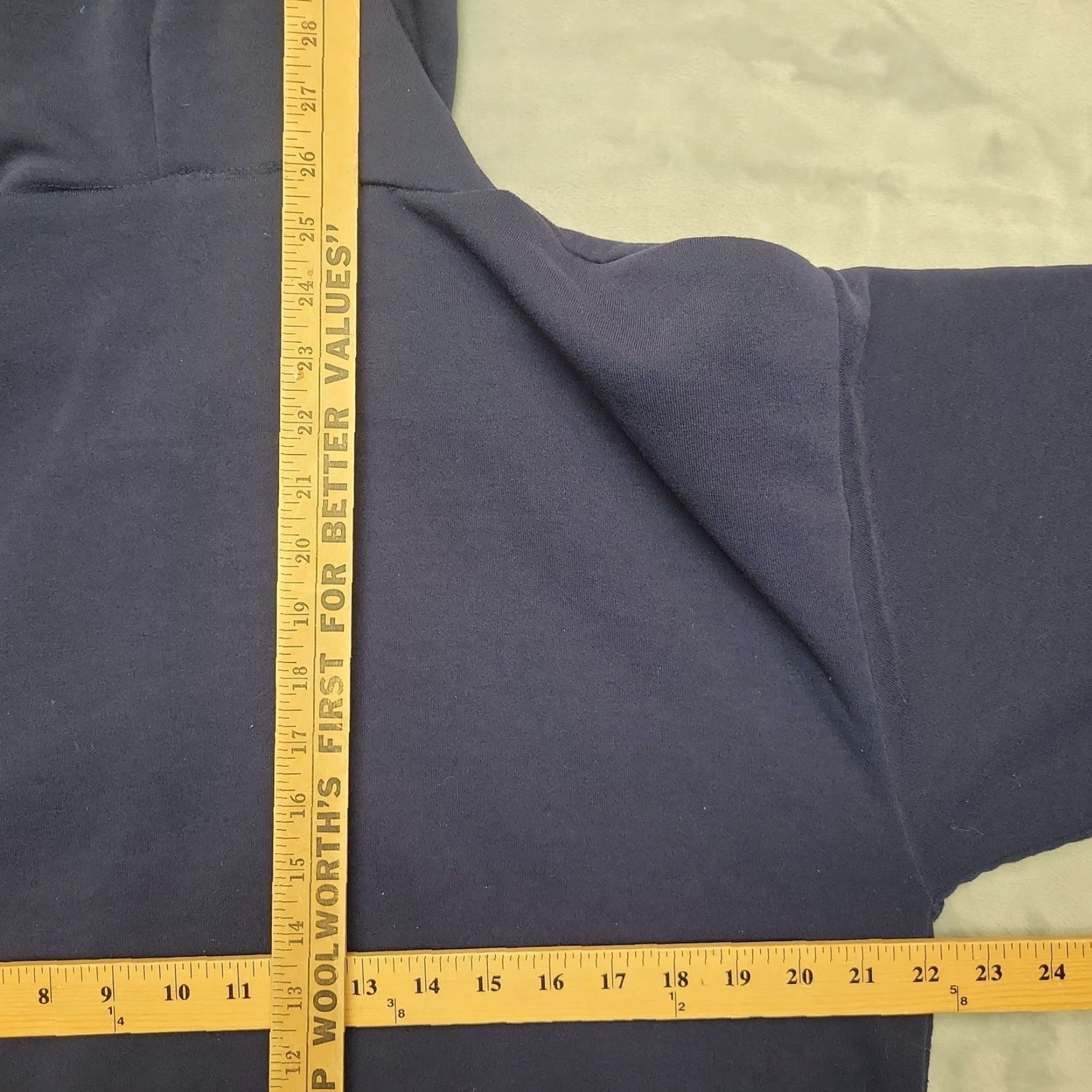 KangaROOS VINTAGE Mr Kangaroo Hoodie Mens M Navy Blue AUS Australia Flag Pullover Blue Cotton Blend Fleece Solid Long Sleeve Pullover Vintage Mens Regular Size US M / EU 48-50 / 2 - 6 Thumbnail