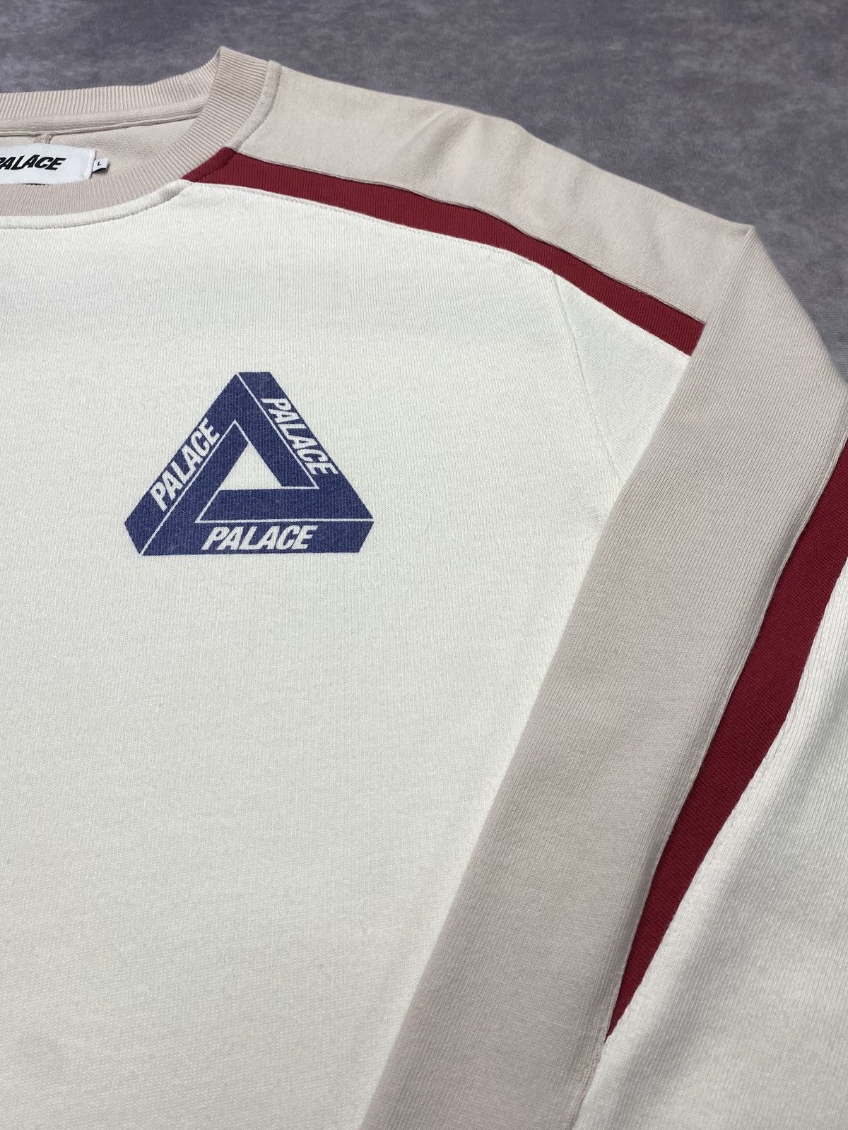 Palace Palace Inserto Crew White (SS19) Size US L / EU 52-54 / 3 - 2 Thumbnail