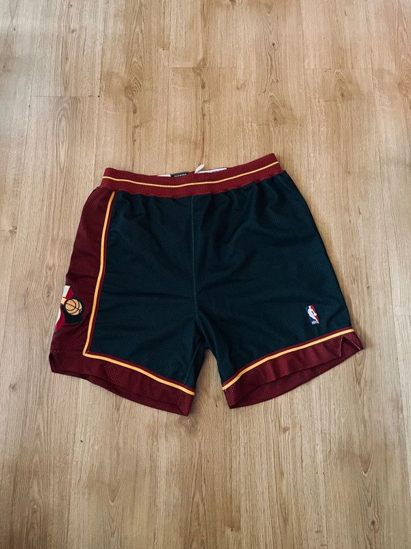 Champion Seattle Supersonics Basketball Game Shorts Champion Size US 44 / EU 60 - 1 Thumbnail
