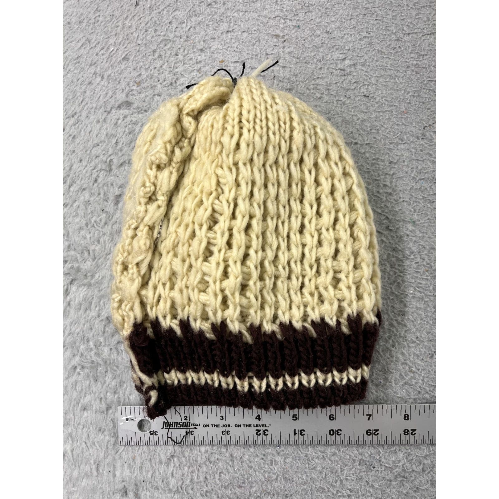 Vintage VINTAGE Beanie Toque Womens One Size Ivory Knit Crochet 100% Acrylic Winter Ski - Beanie, Ivory, Womens, One Size, Knit, Crochet, Ski Theme Size ONE SIZE - 4 Thumbnail