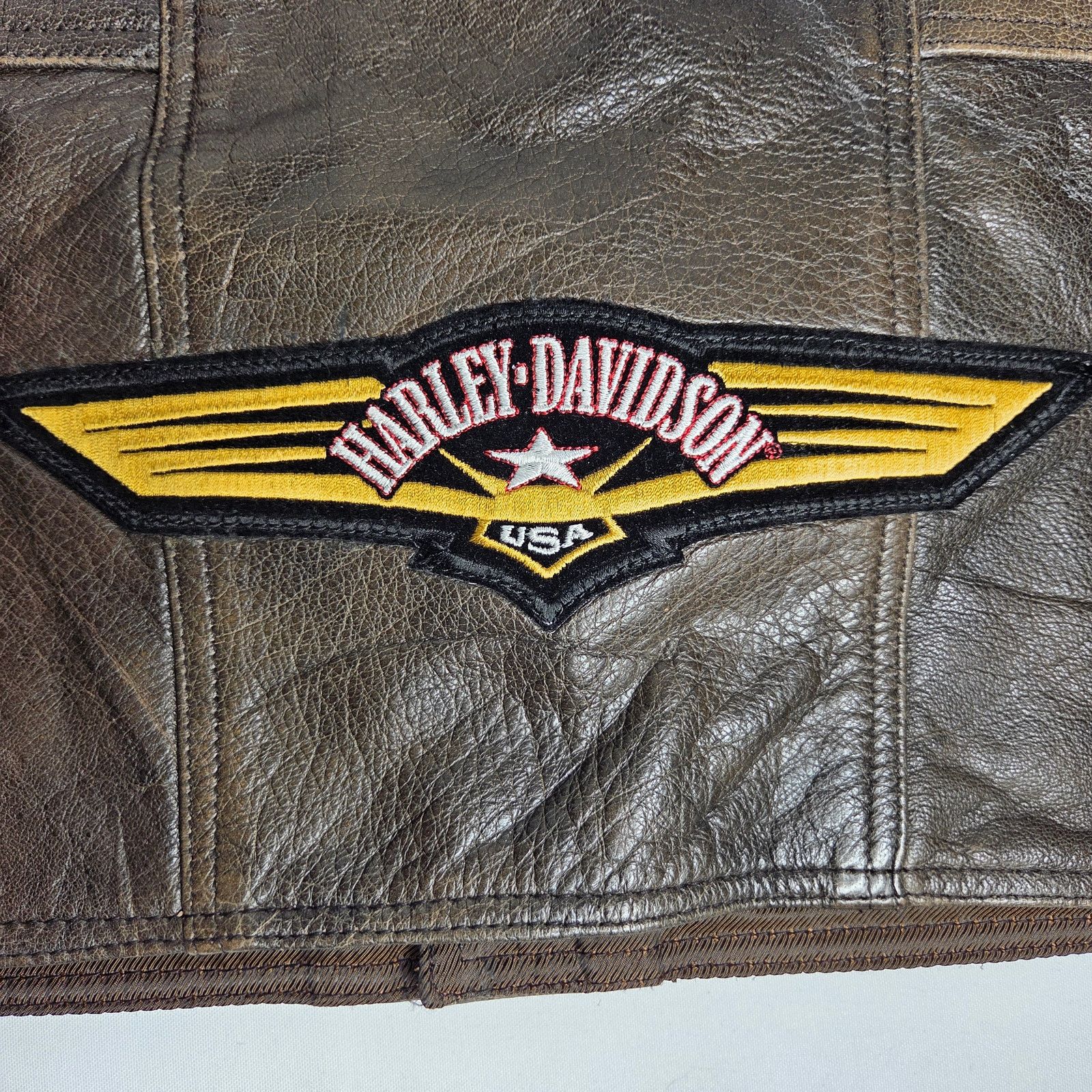 21 Men Vintage Men's Himalaya Leather Motorcycle Riding Vest Size US XL / EU 56 / 4 - 6 Thumbnail