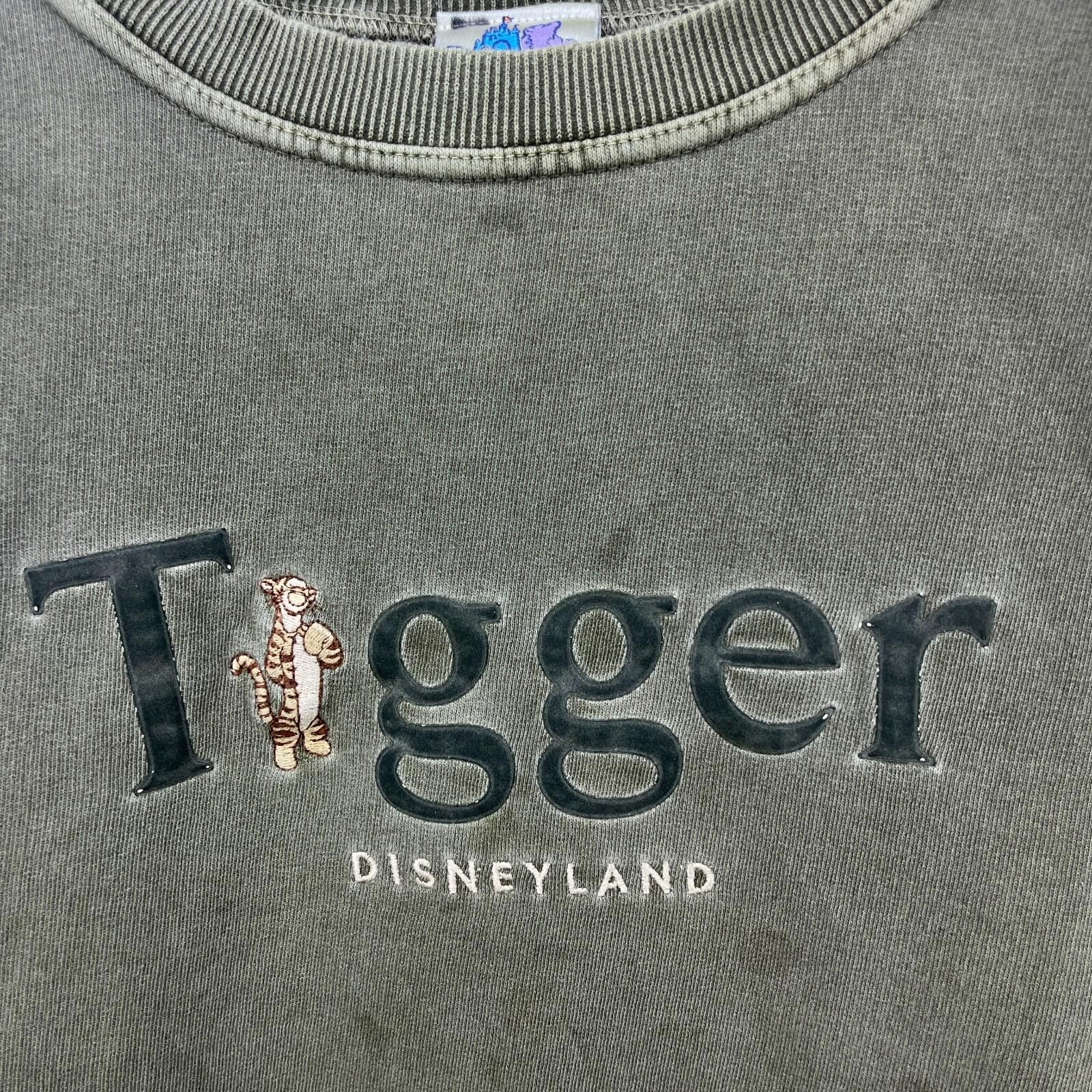 Disney Vintage Disney Tigger Winnie Pooh Sweatshirt Faded XL 2XL Size US XL / EU 56 / 4 - 3 Thumbnail