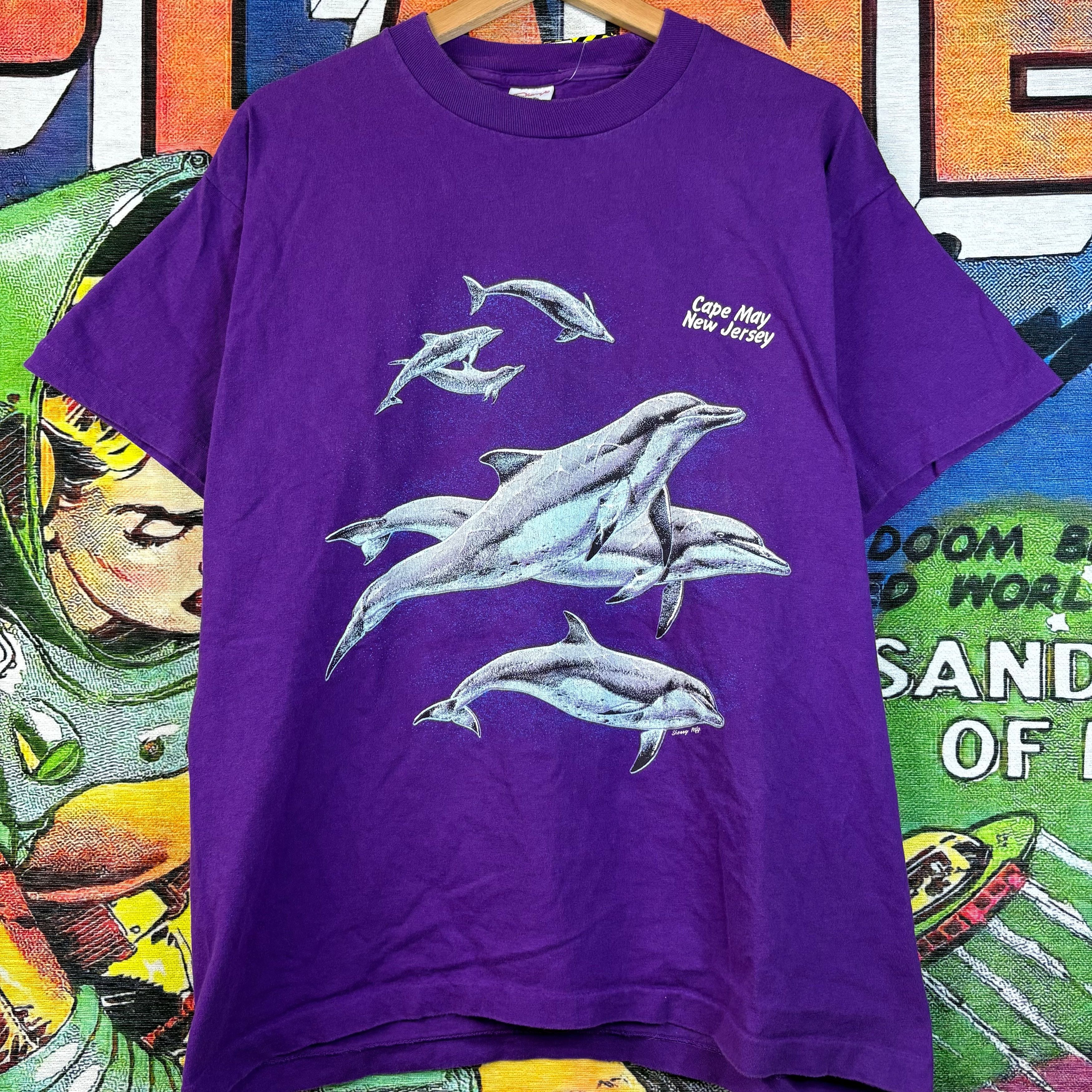 Vintage Vintage 90s Cape May New Jersey Dolphins Tee Size Large Size US L / EU 52-54 / 3 - 1 Thumbnail