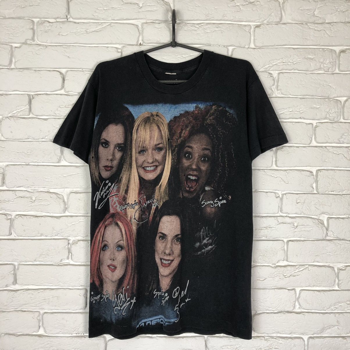 Band Tees Spice Girls 90’s vintage tee t shirt Size US S / EU 44-46 / 1 - 1 Thumbnail