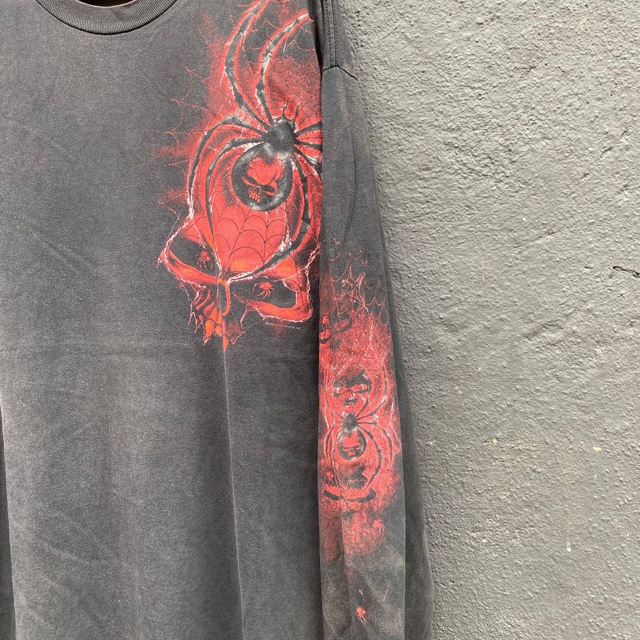 Vintage Thrashed Faded Hot Leathers Skull Streetwear Tee Size US XL / EU 56 / 4 - 5 Thumbnail