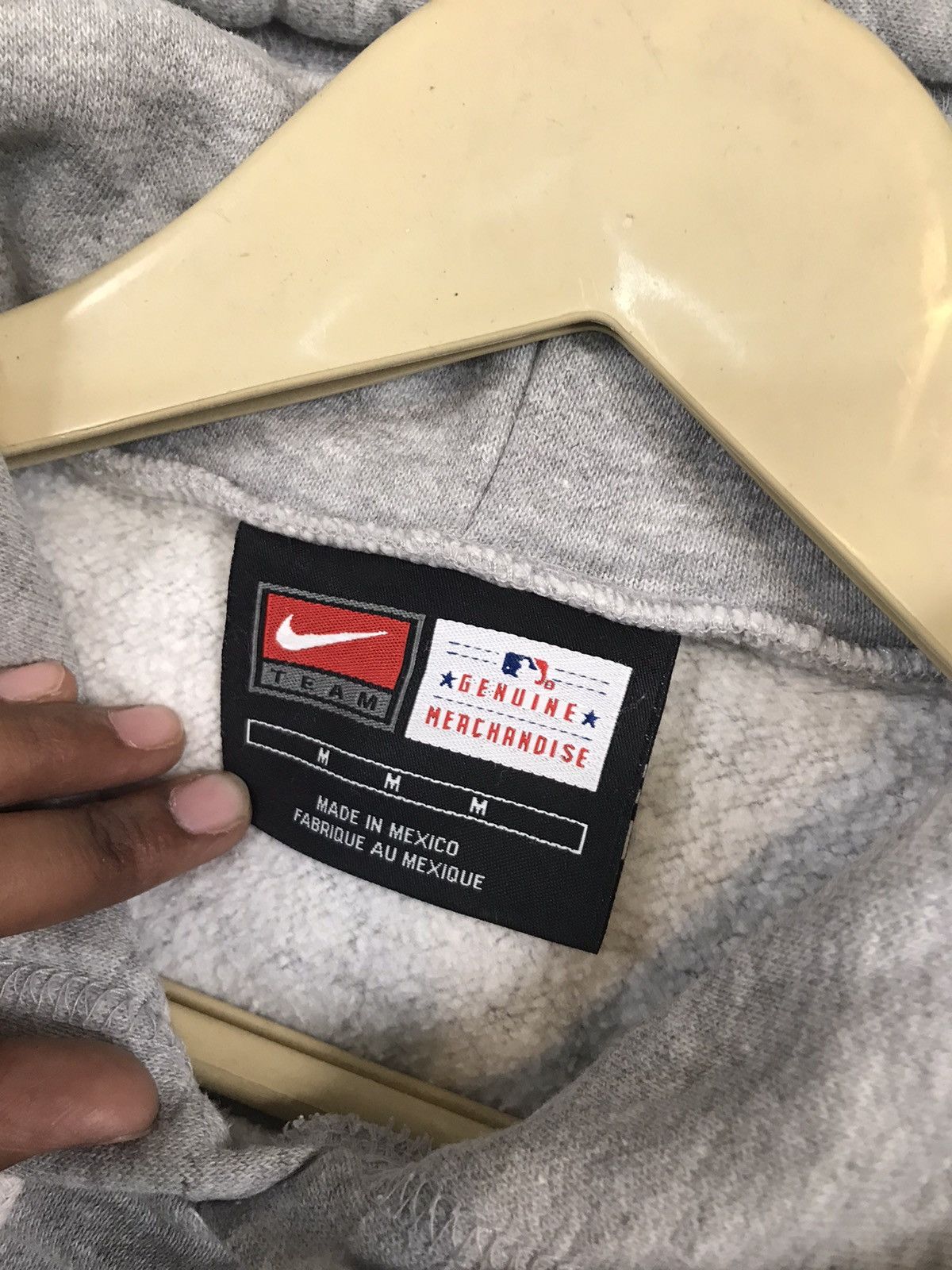 Nike × Vintage Vintage Nike embroidered baggy fit hoodie Size US S / EU 44-46 / 1 - 6 Thumbnail