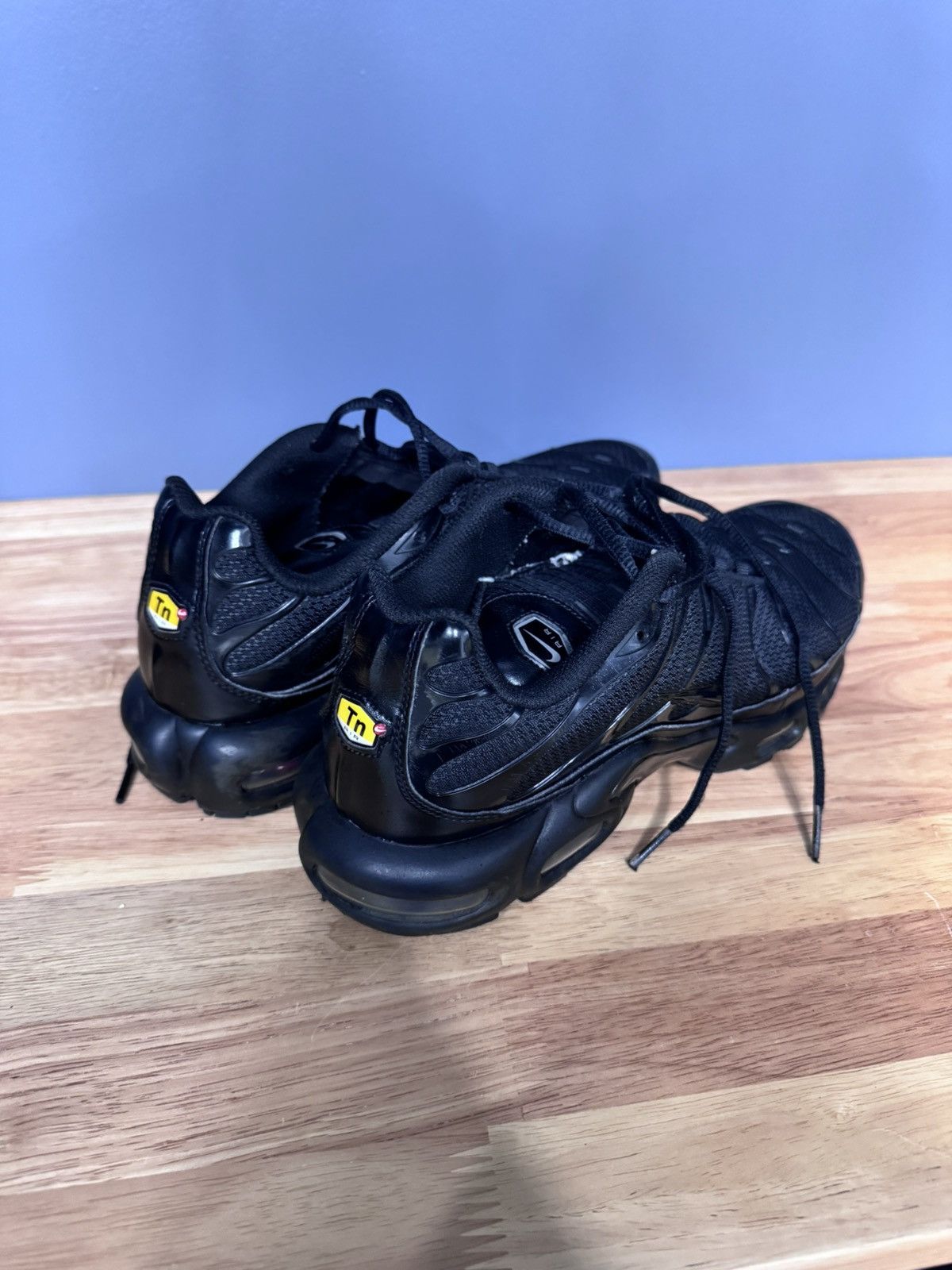 Nike Nike Air Max TN all black Size US 10.5 / EU 43-44 - 3 Thumbnail