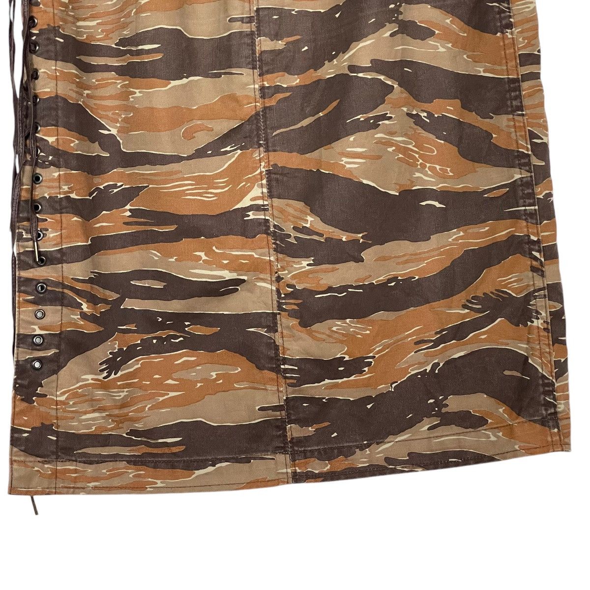 Hysteric Glamour Hysteric Glamour Bondage Camo Maxi Skirt Size 25" / US 0 / IT 36 - 3 Thumbnail